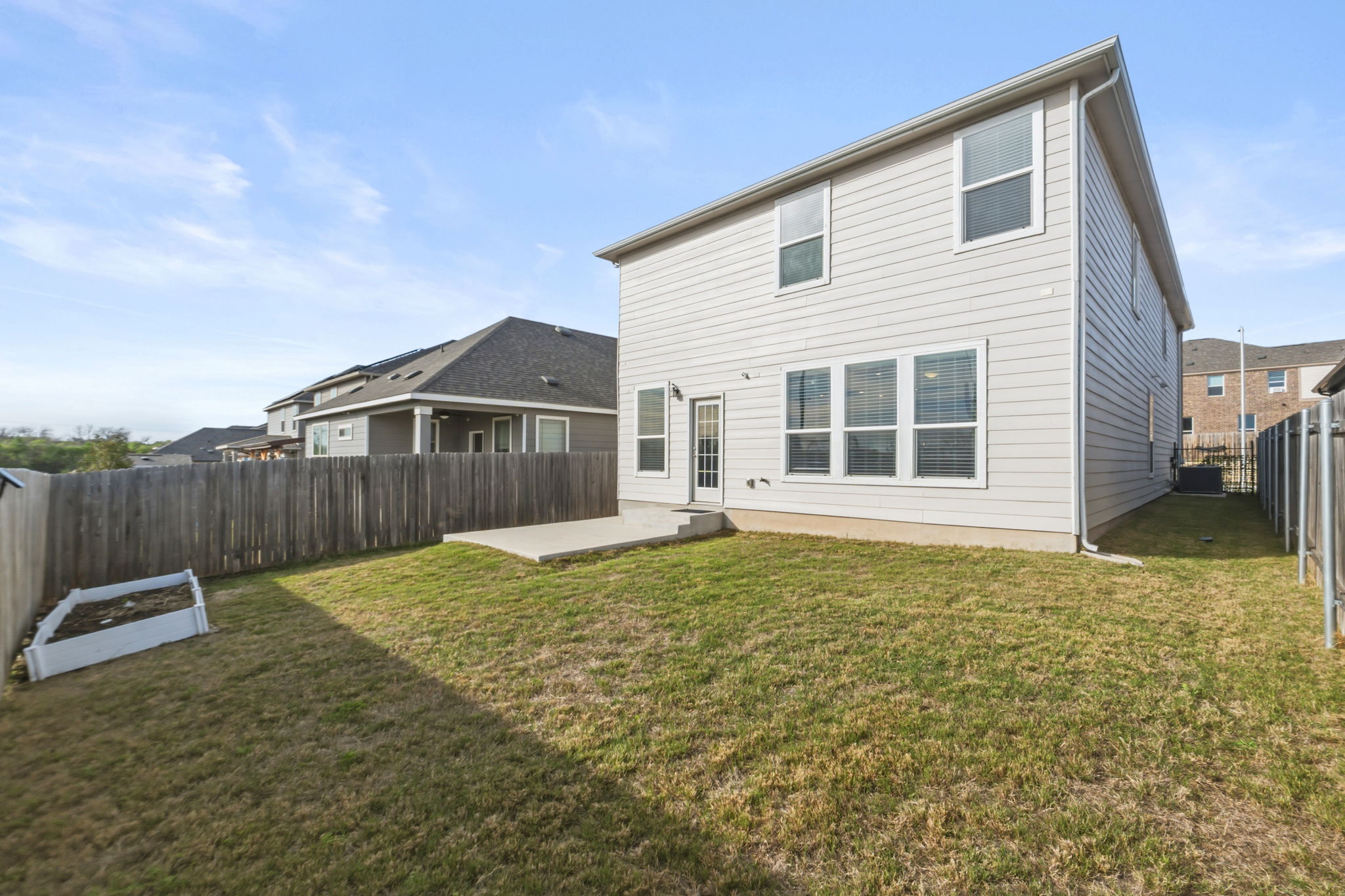 main property photo 21