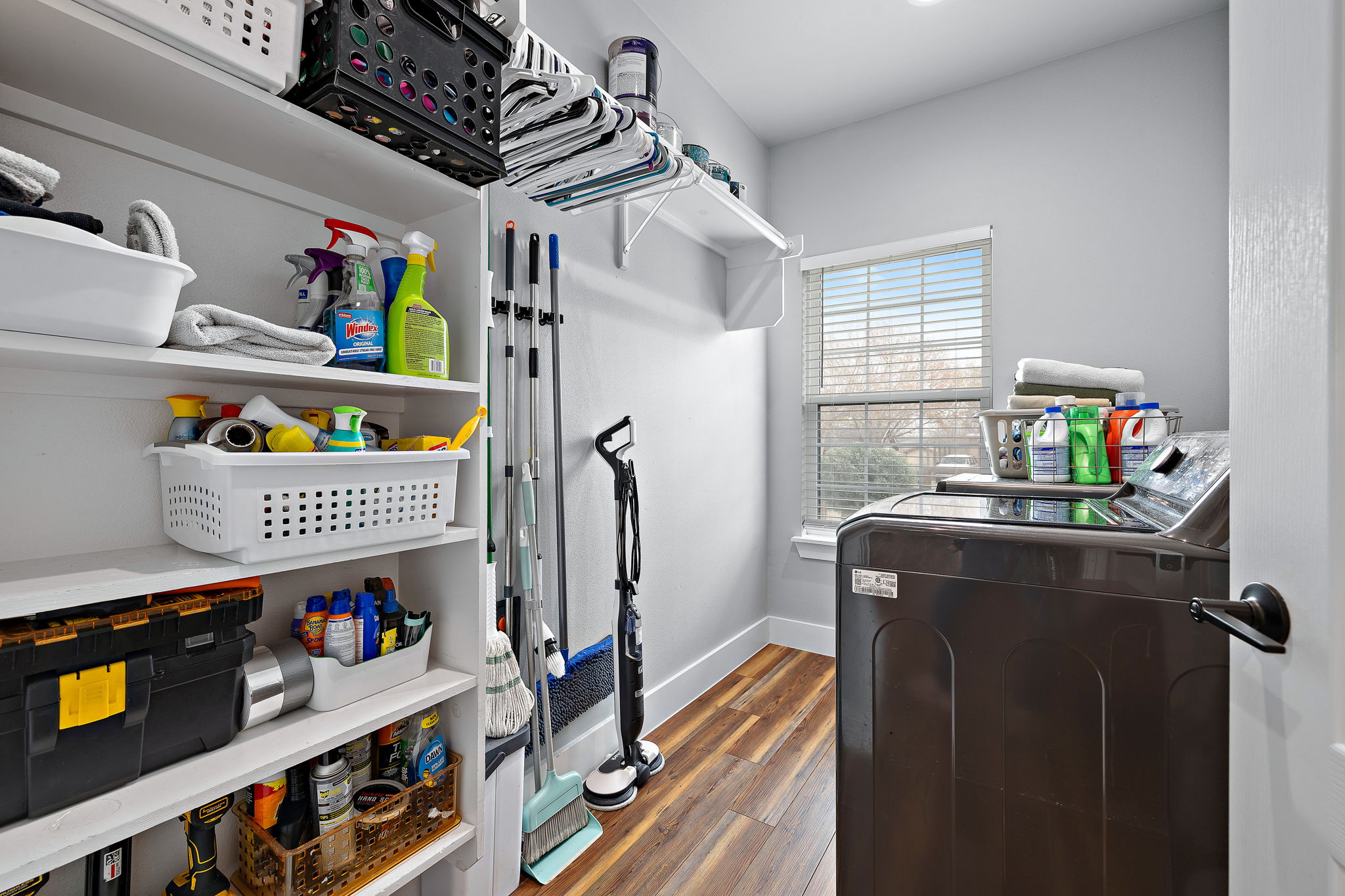 main property photo 23