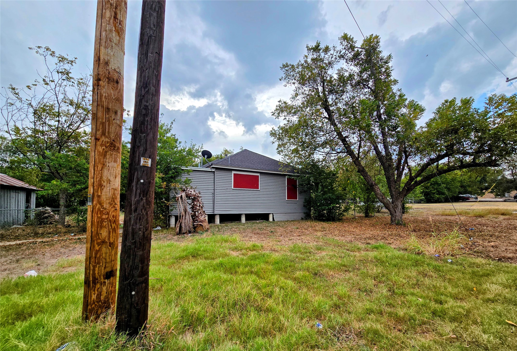 main property photo 5