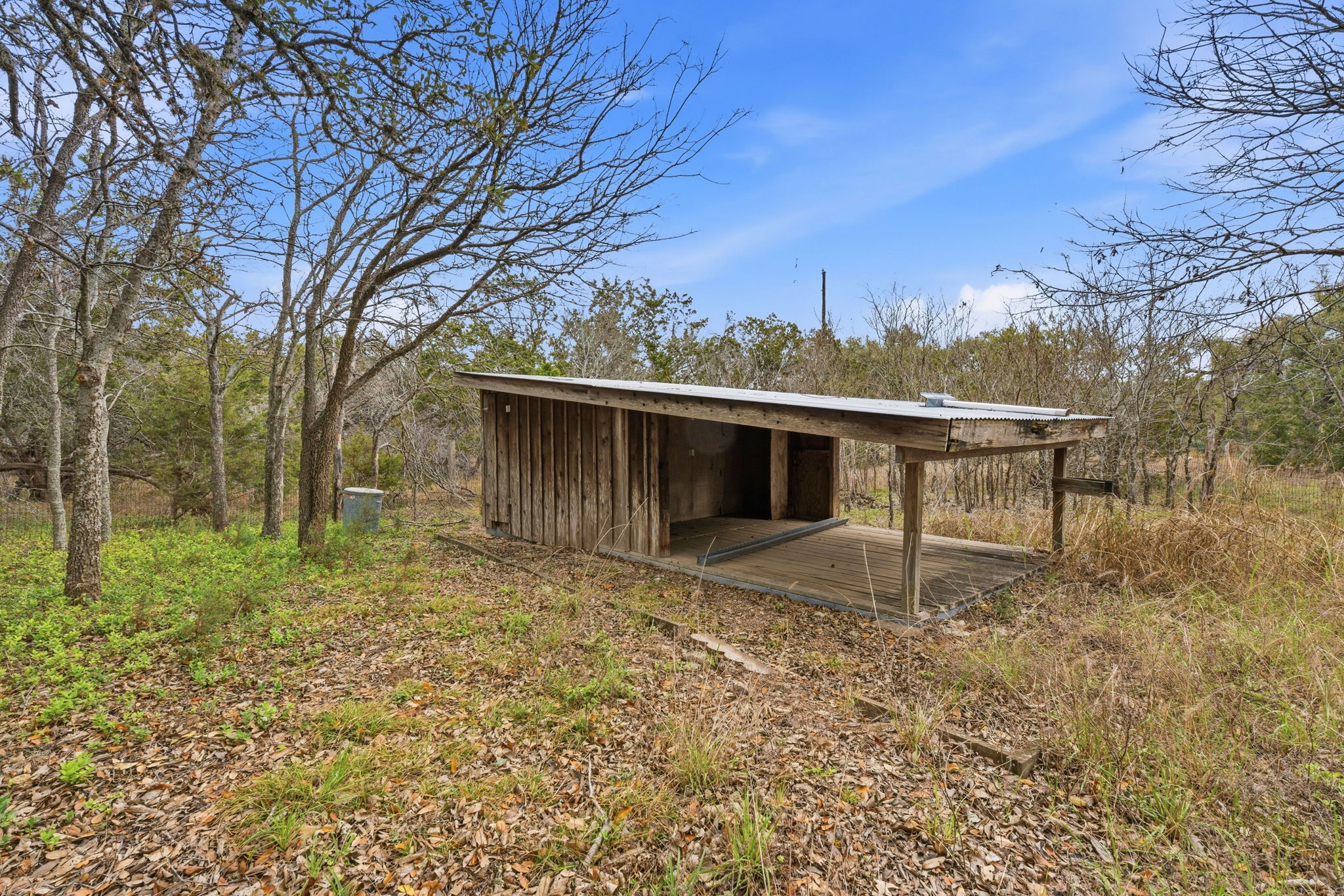 main property photo 20