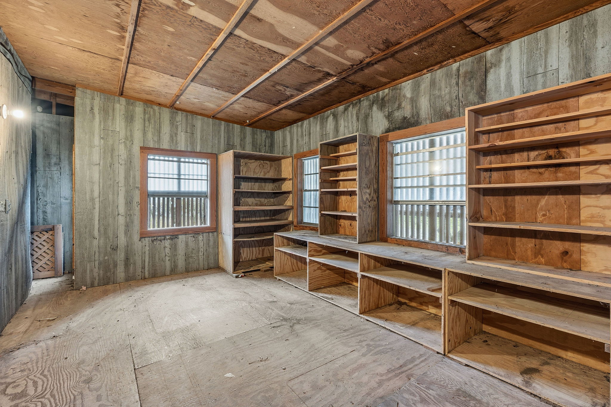 main property photo 22