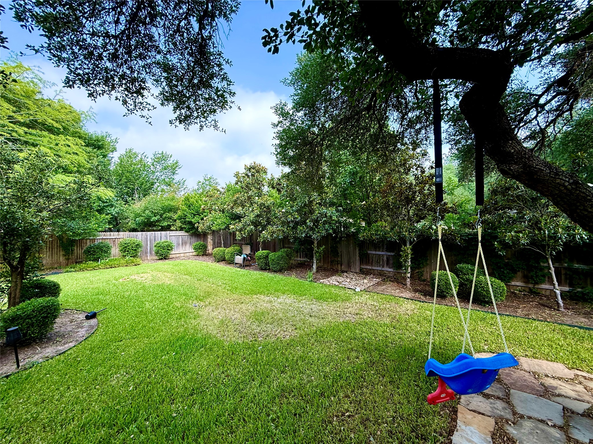 main property photo 21