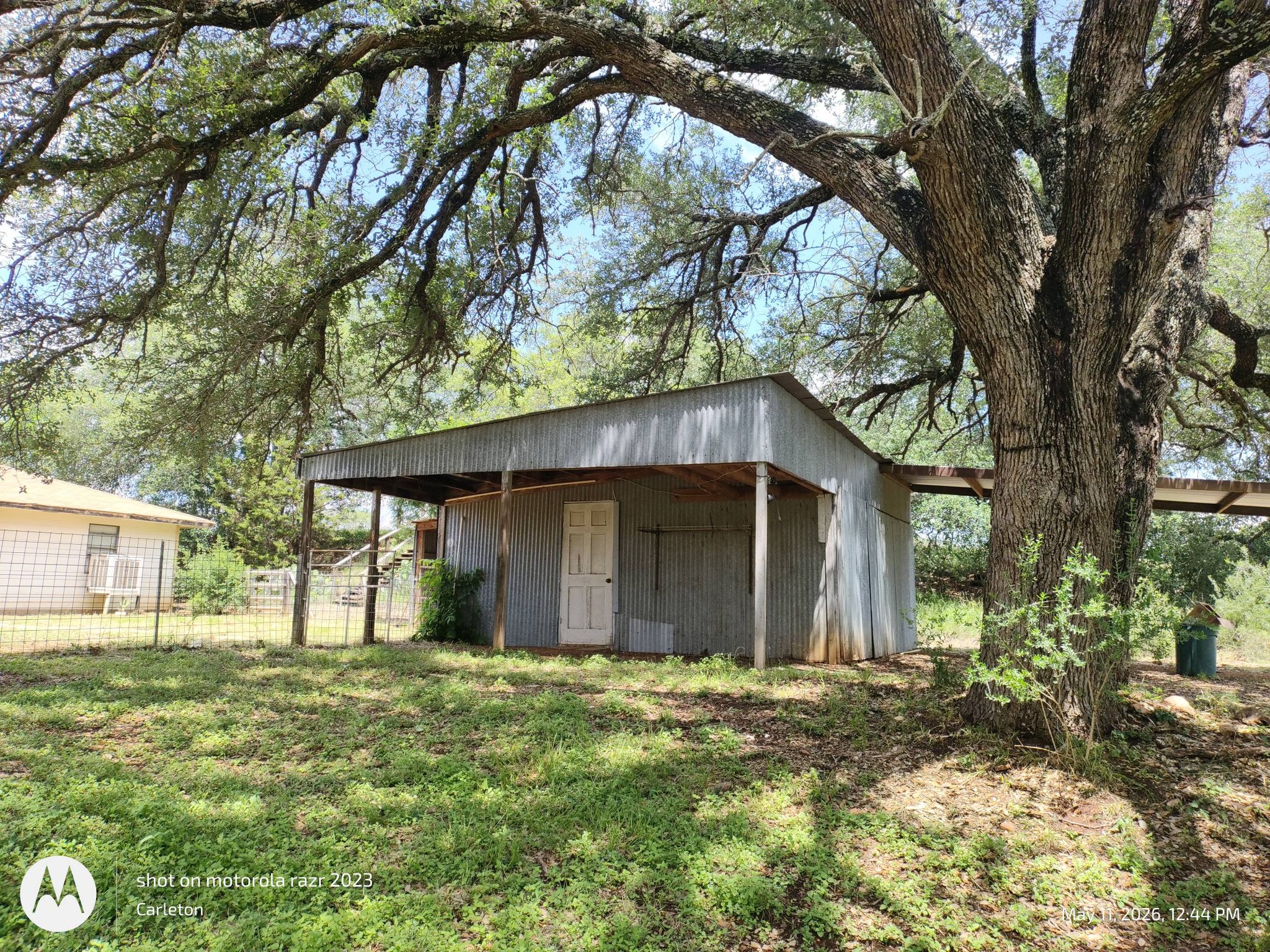 main property photo 4