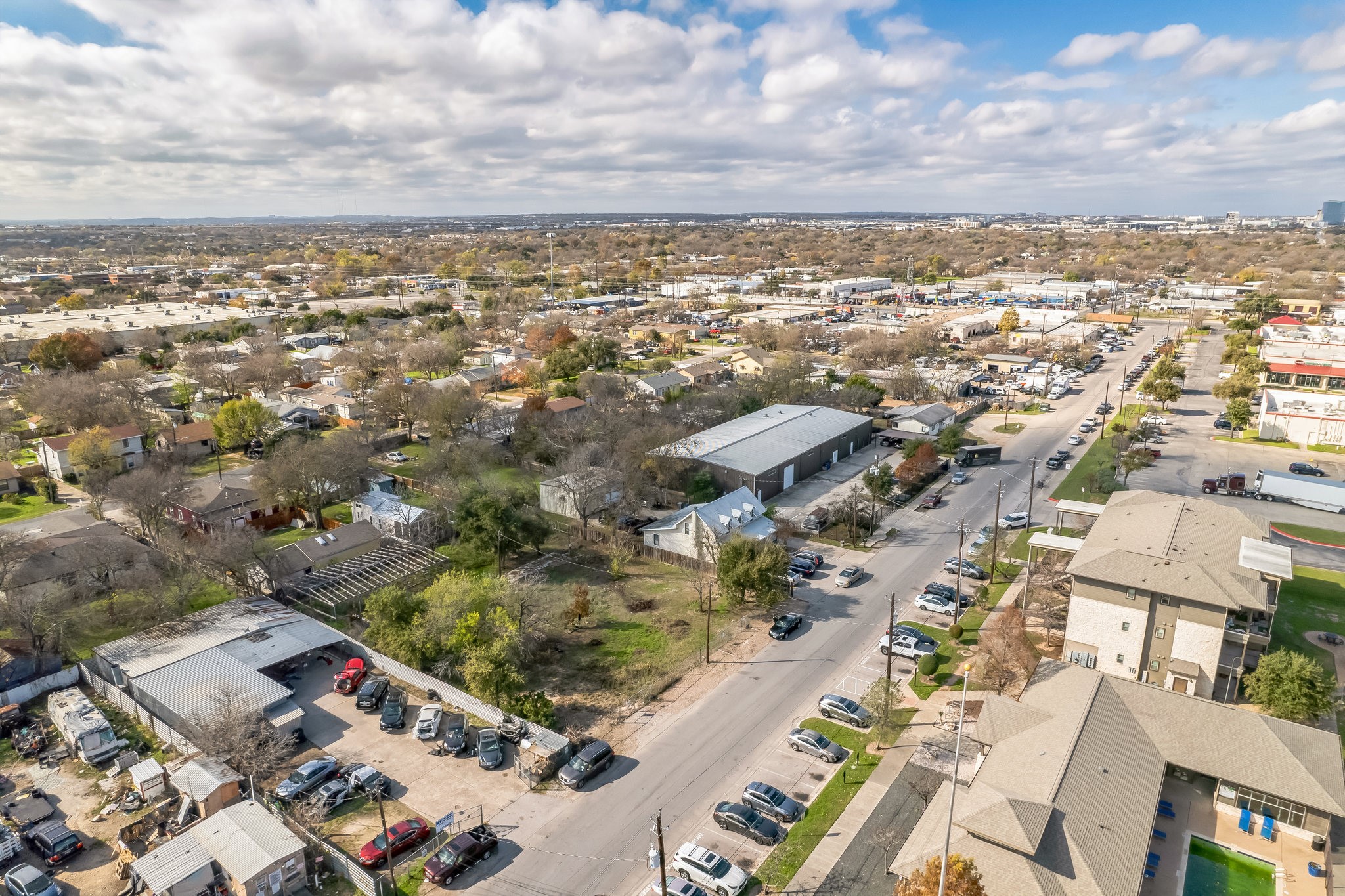 main property photo 6