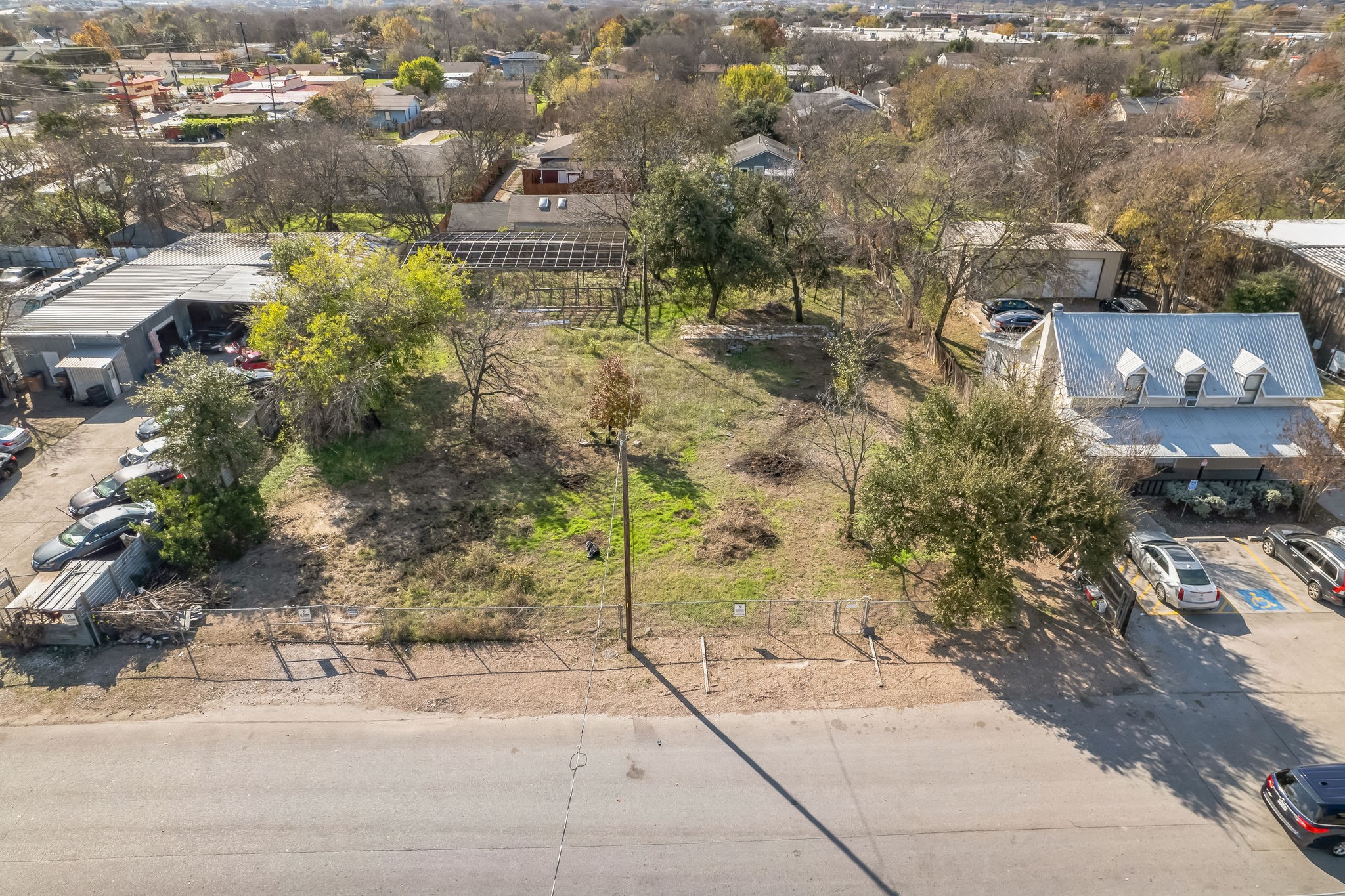 main property photo 9