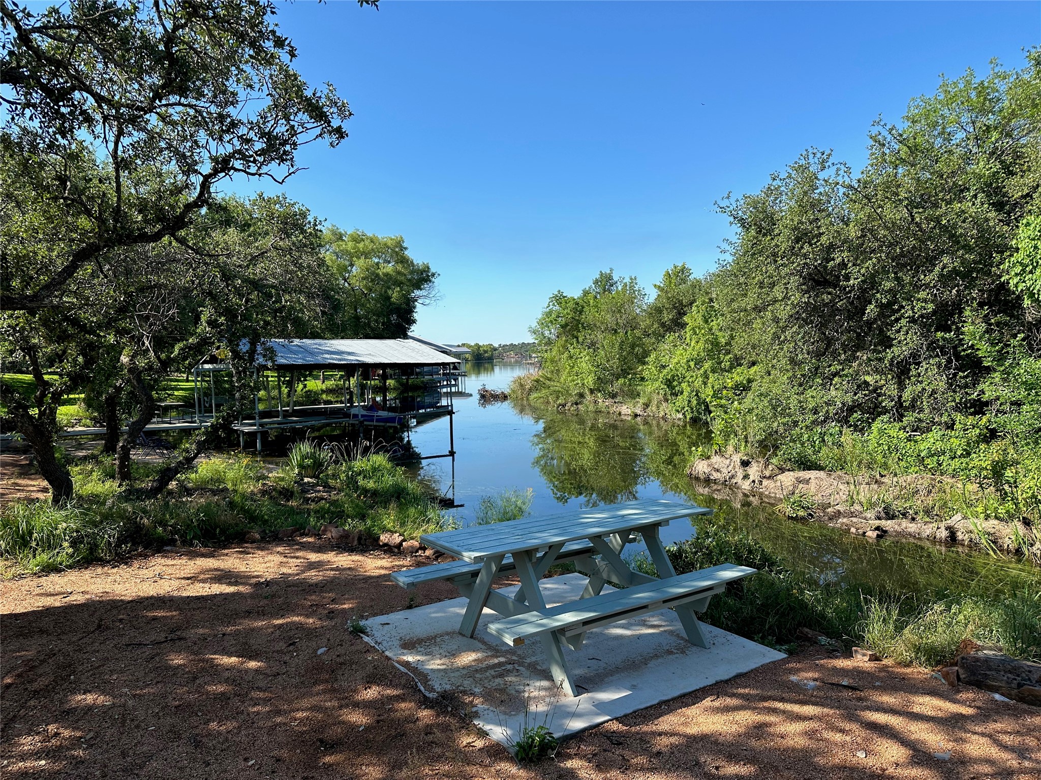 main property photo 22