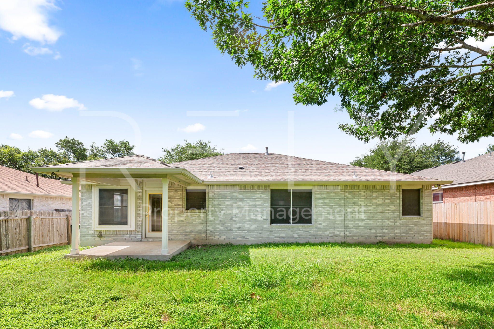 main property photo 30