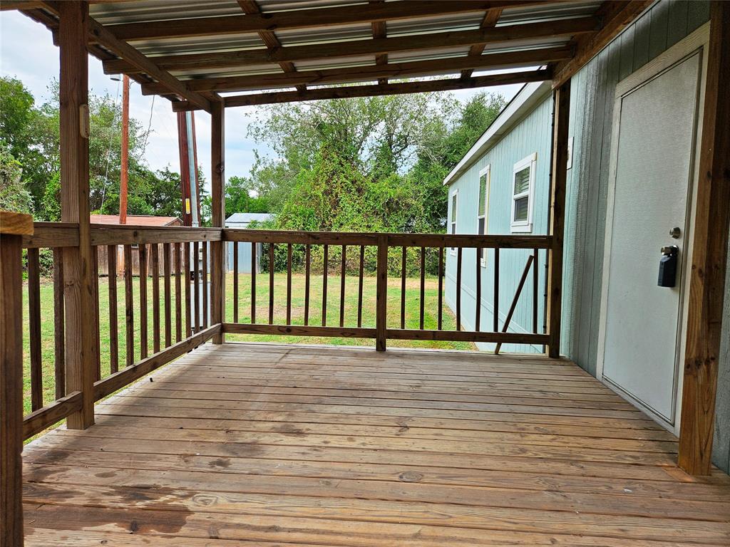 main property photo 12