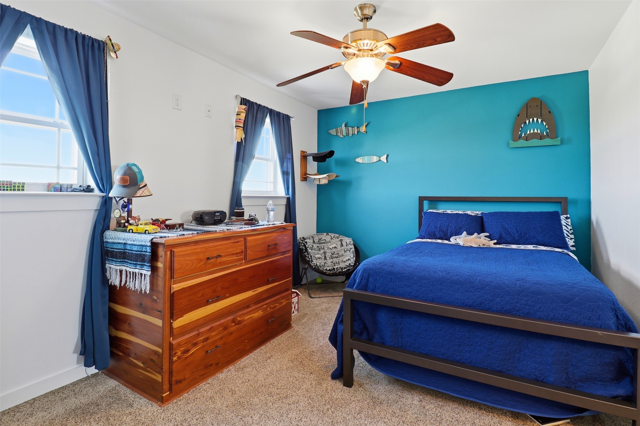 main property photo 28