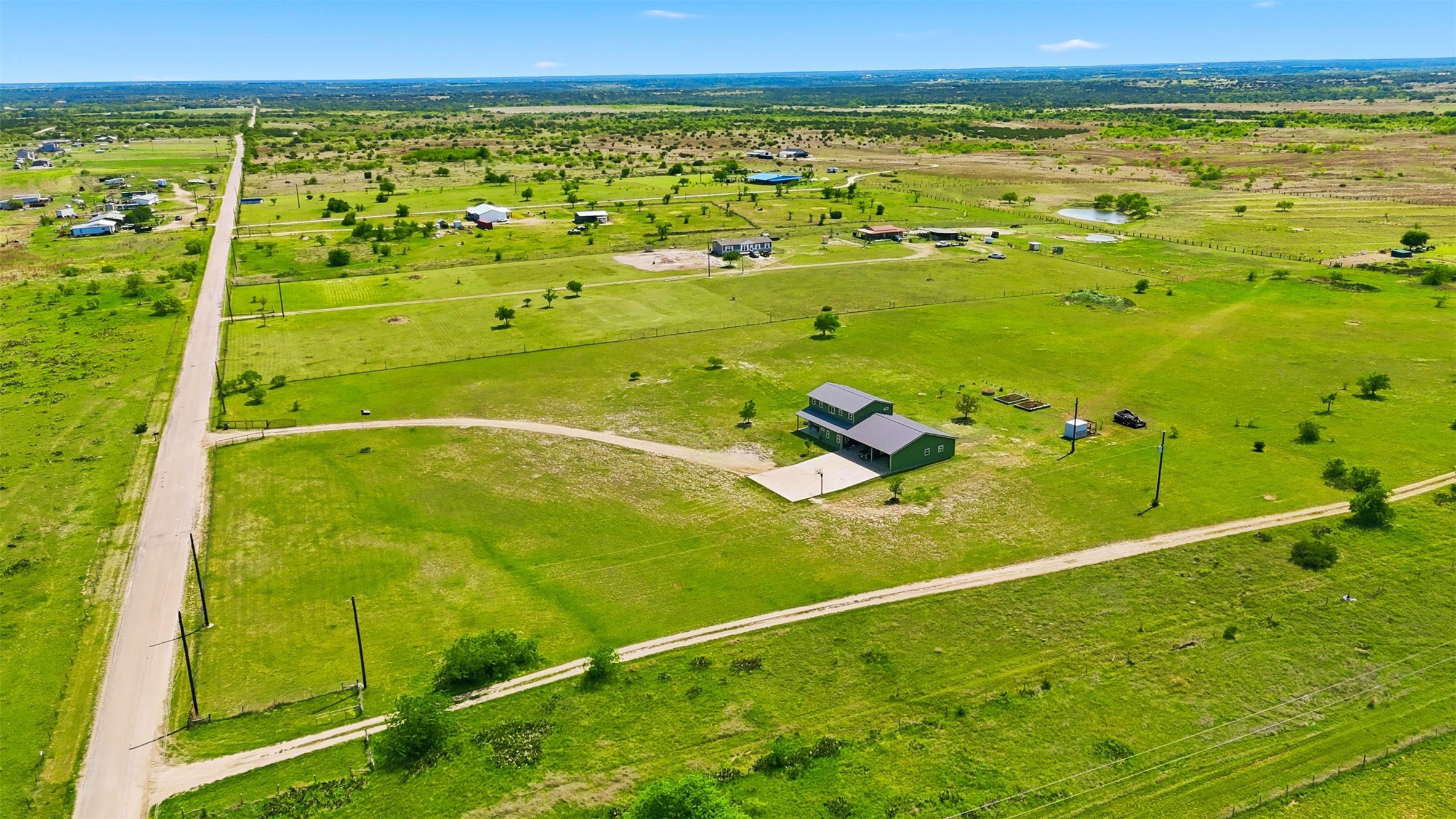main property photo 37