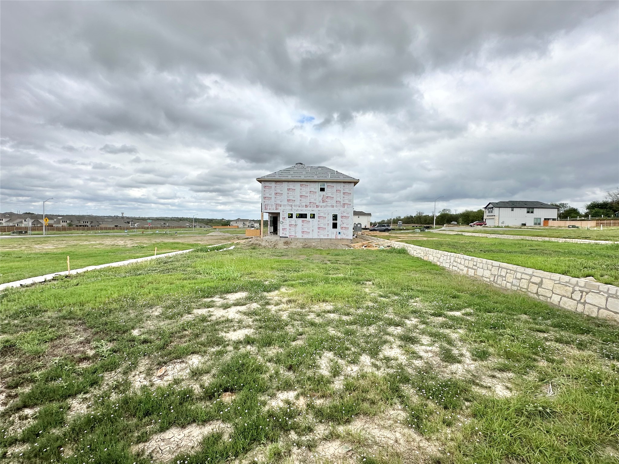 main property photo 15