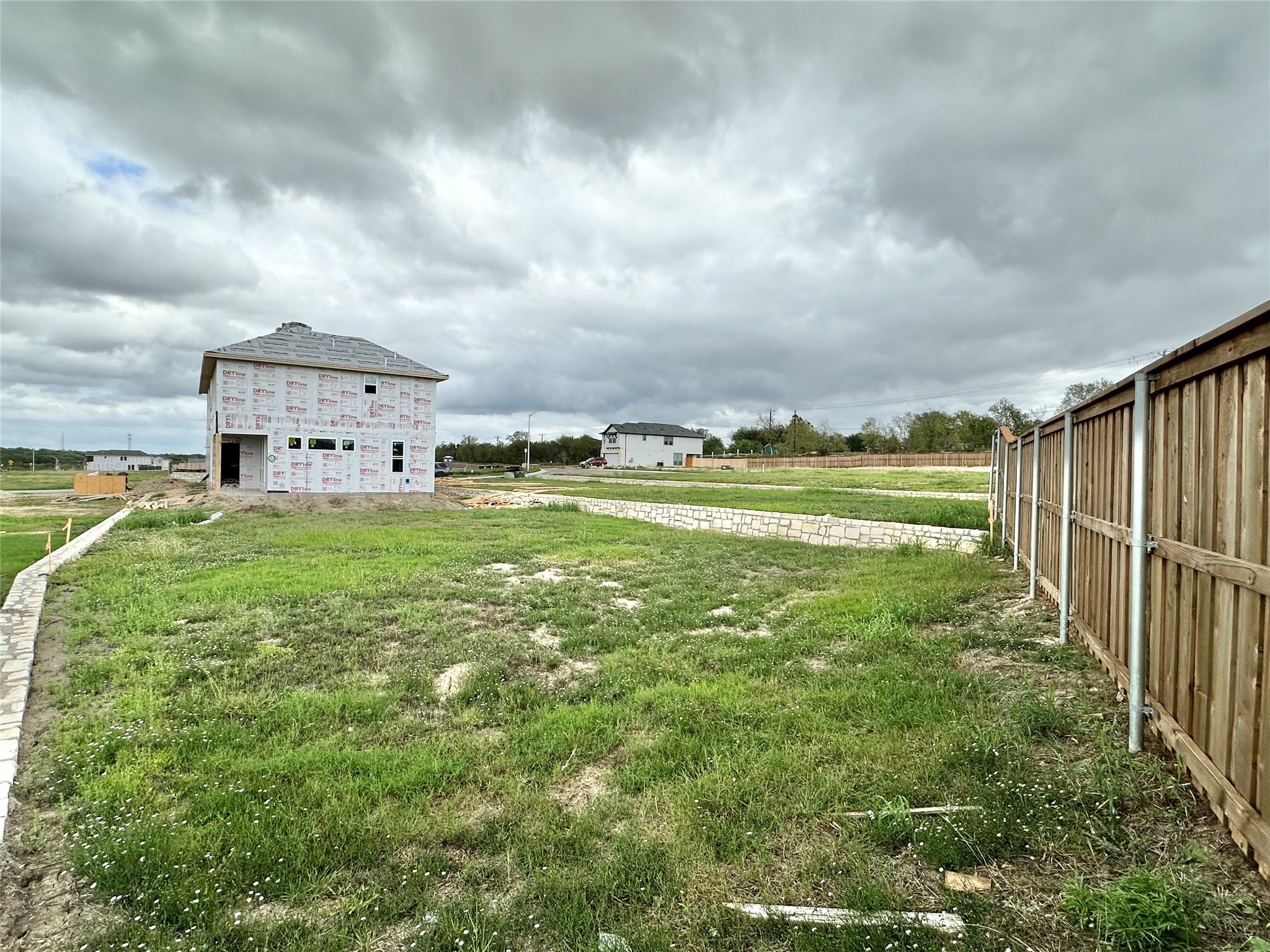 main property photo 16