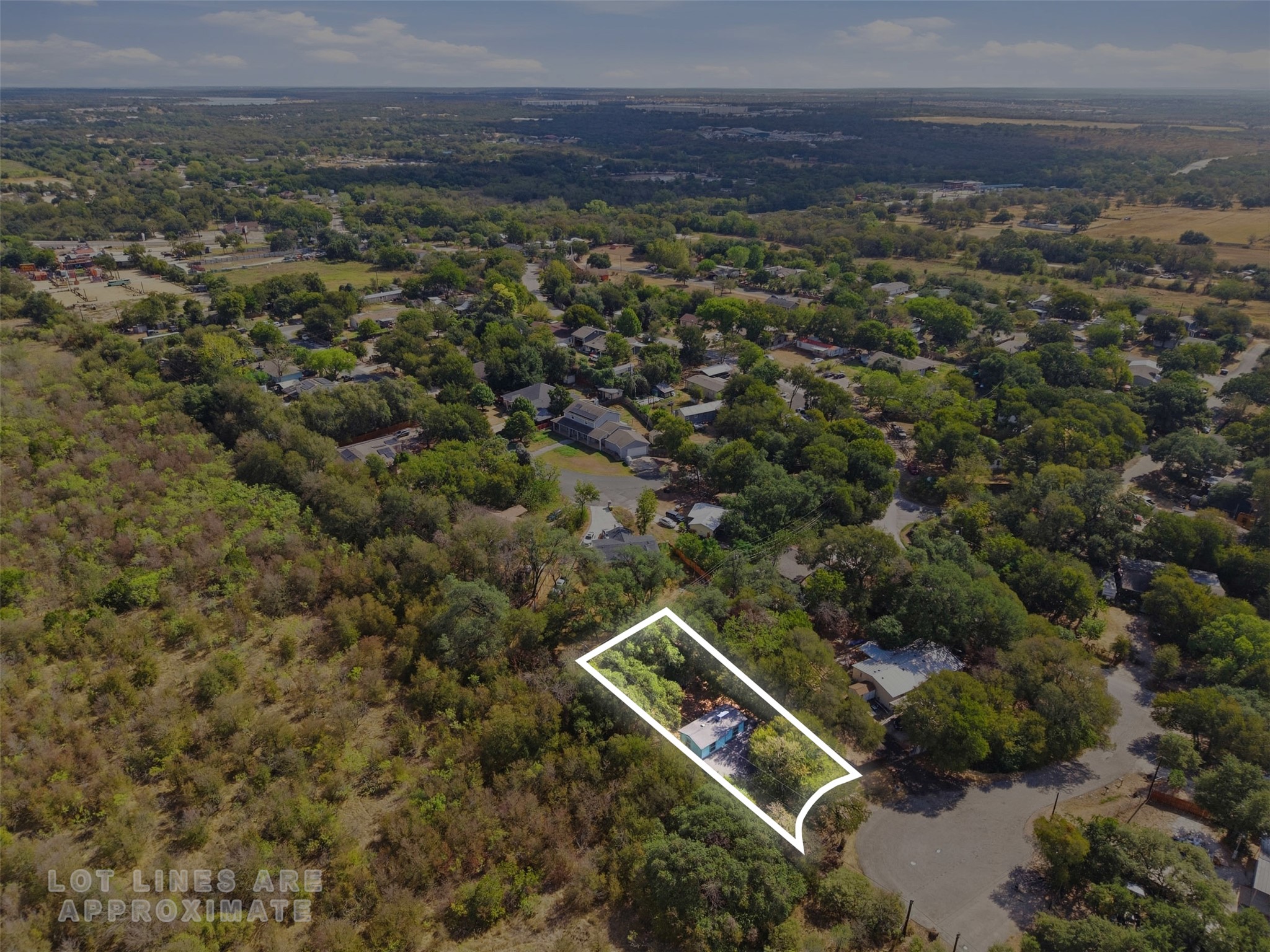 main property photo 31