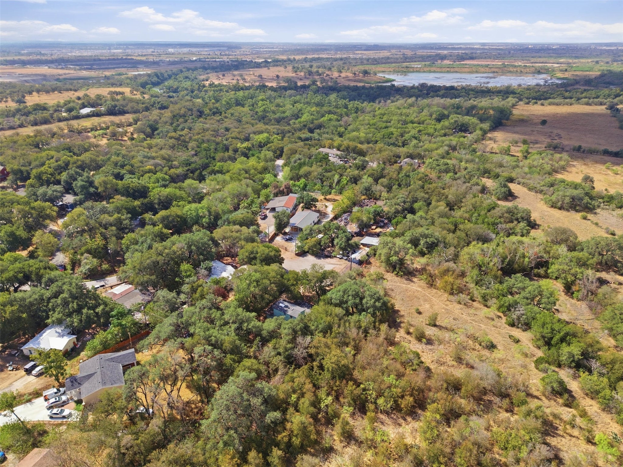 main property photo 37