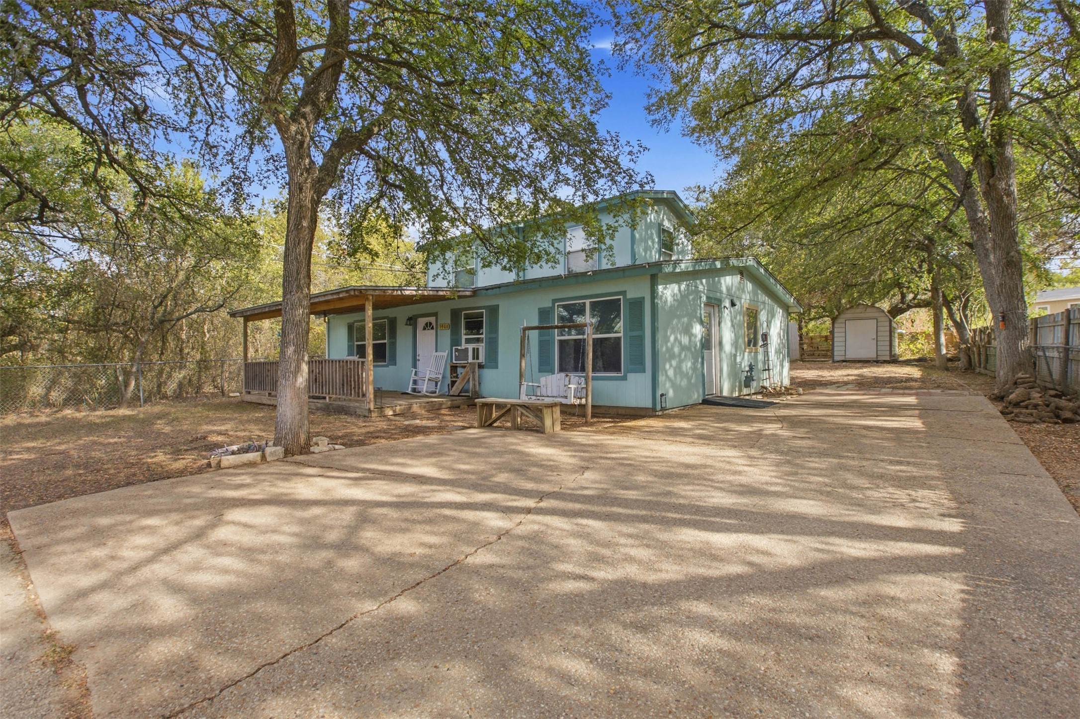 main property photo 4