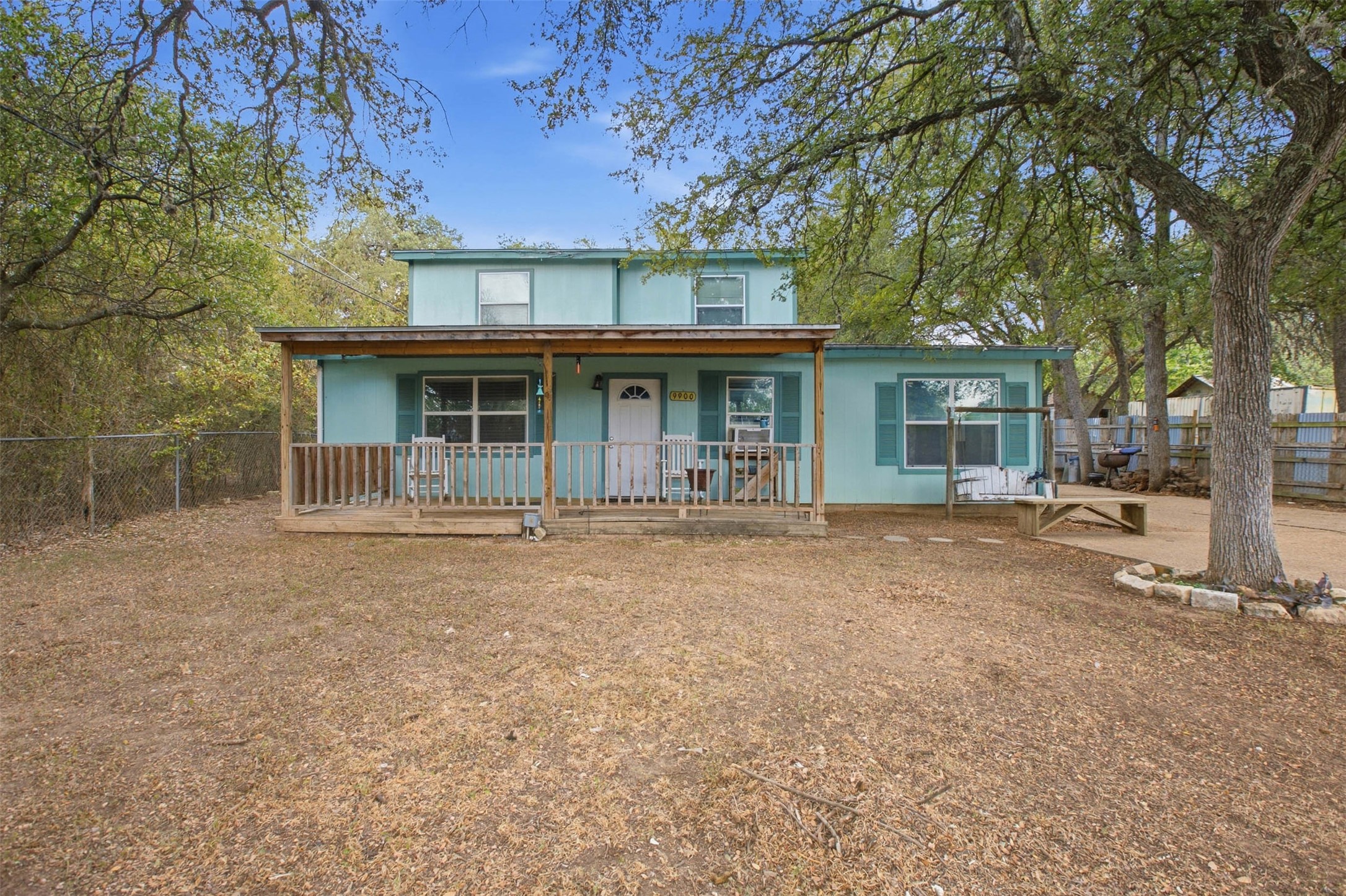 main property photo 5