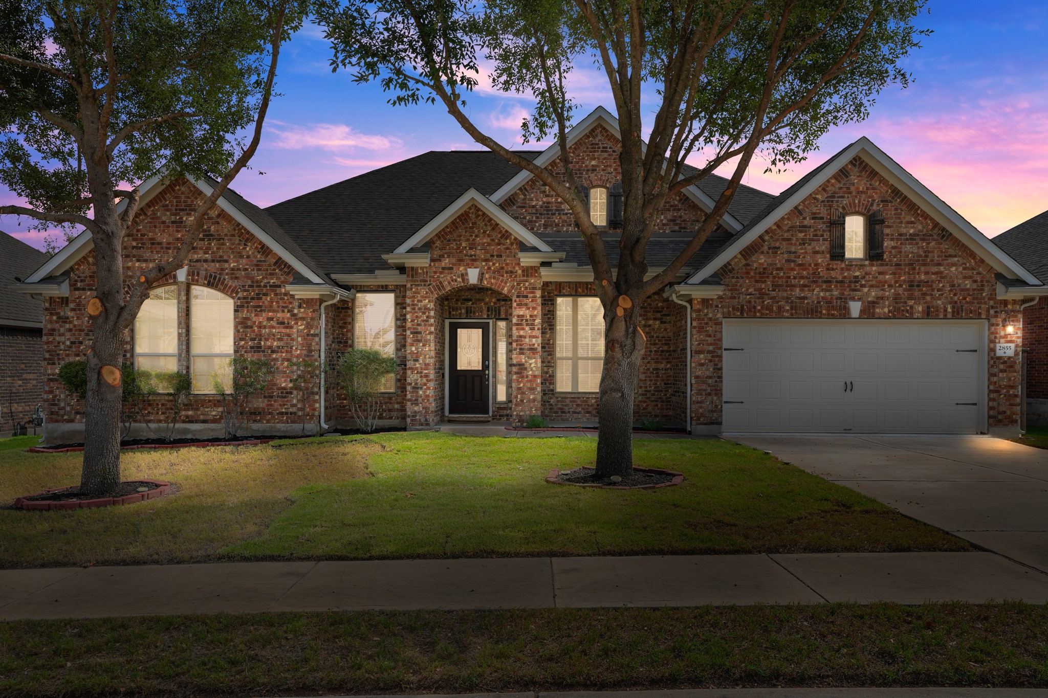 main property photo 0