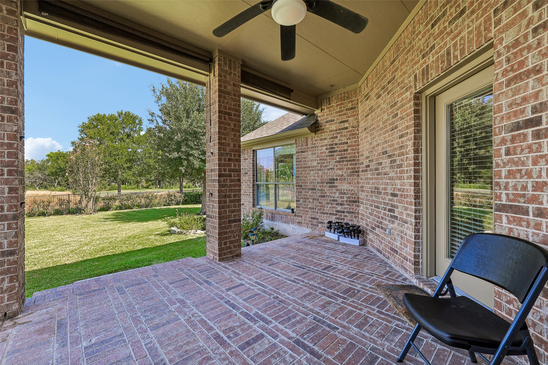 main property photo 32