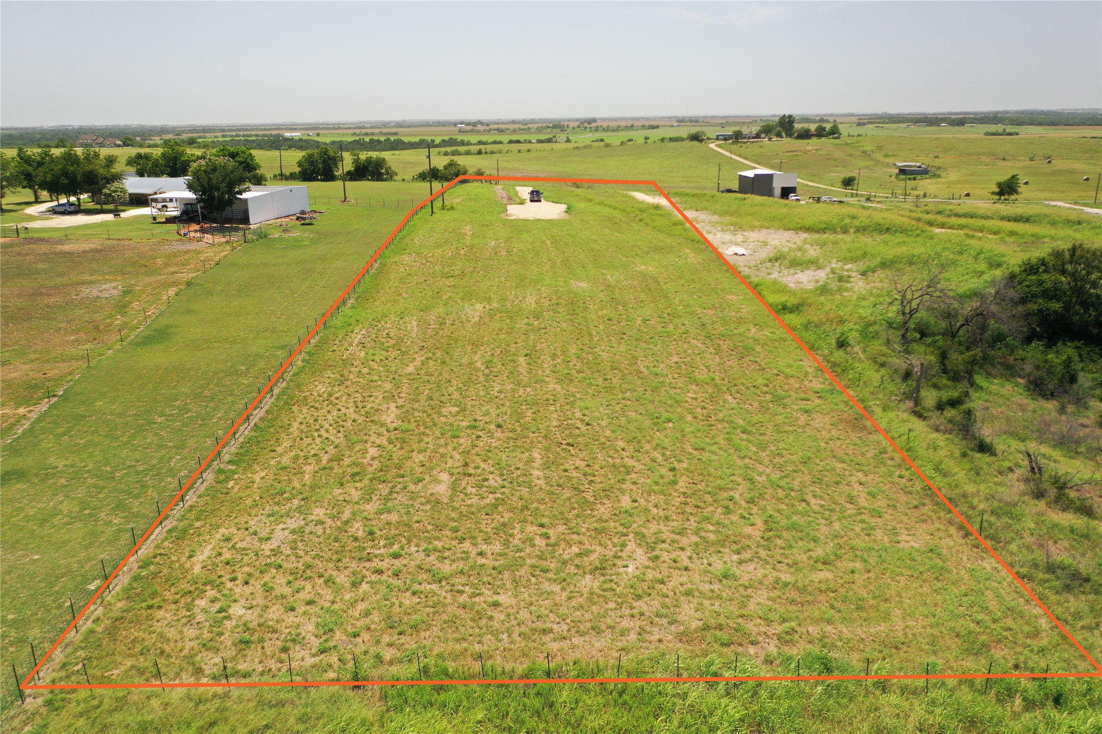main property photo 10