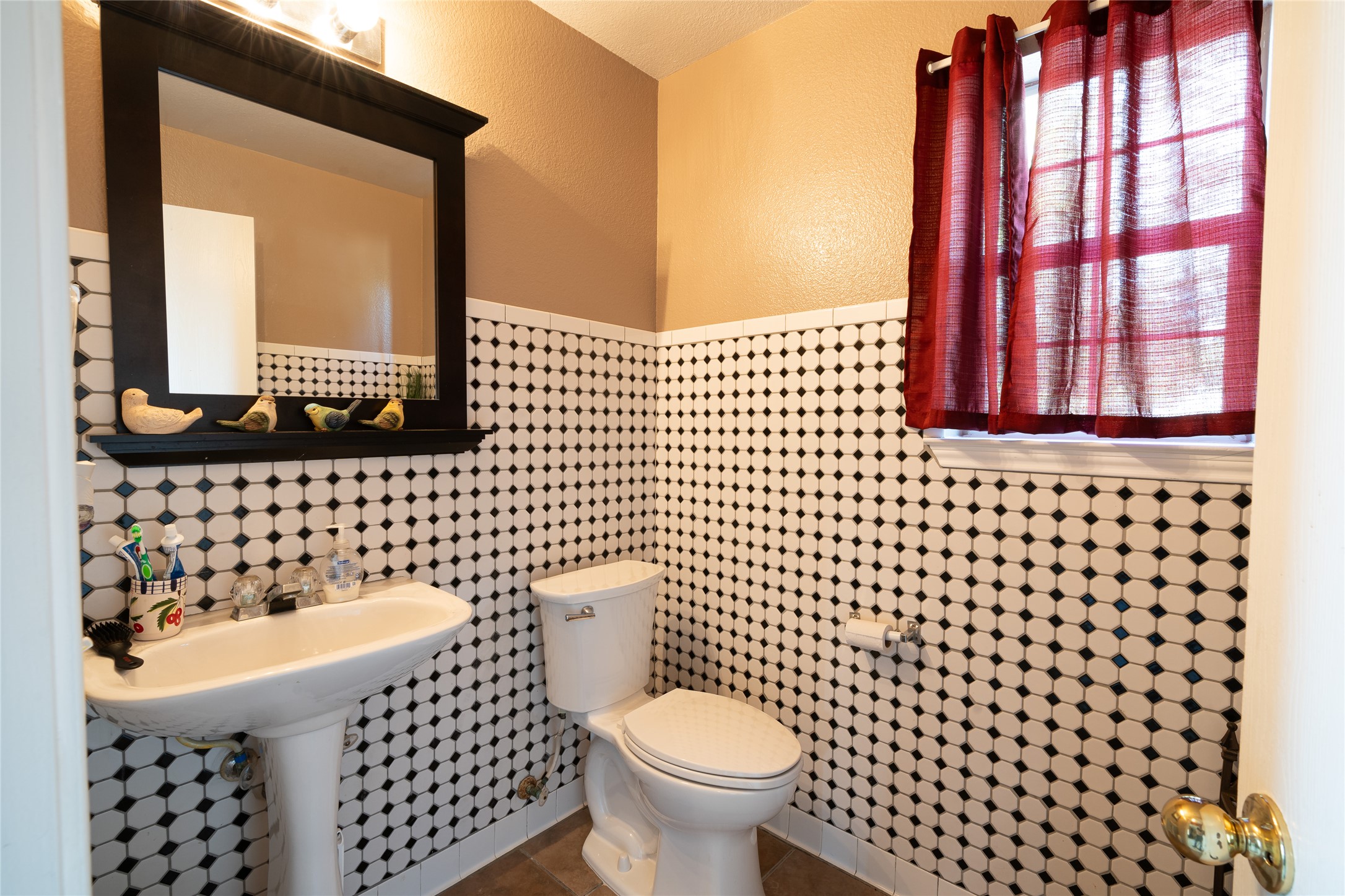 main property photo 18