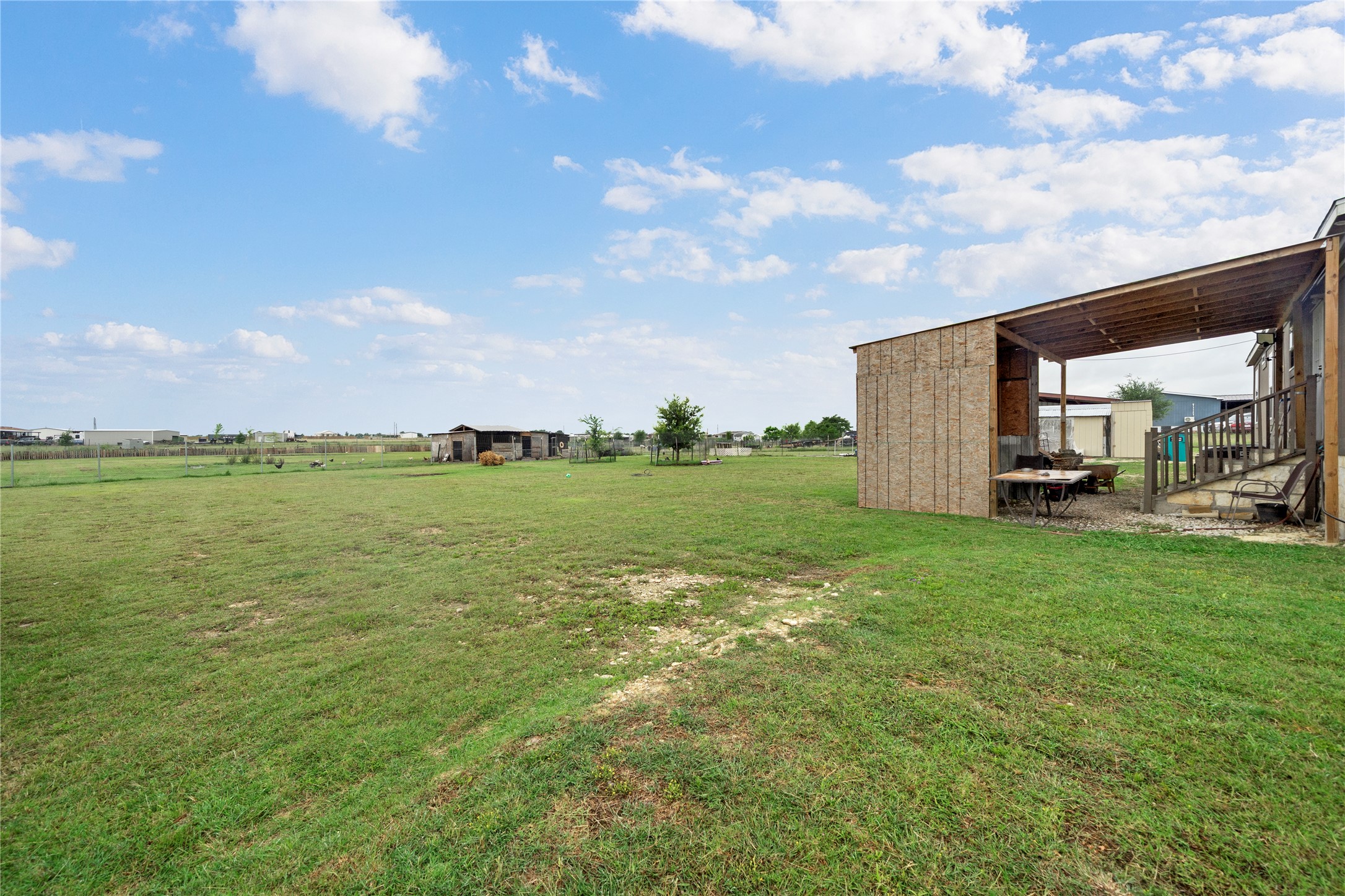 main property photo 24