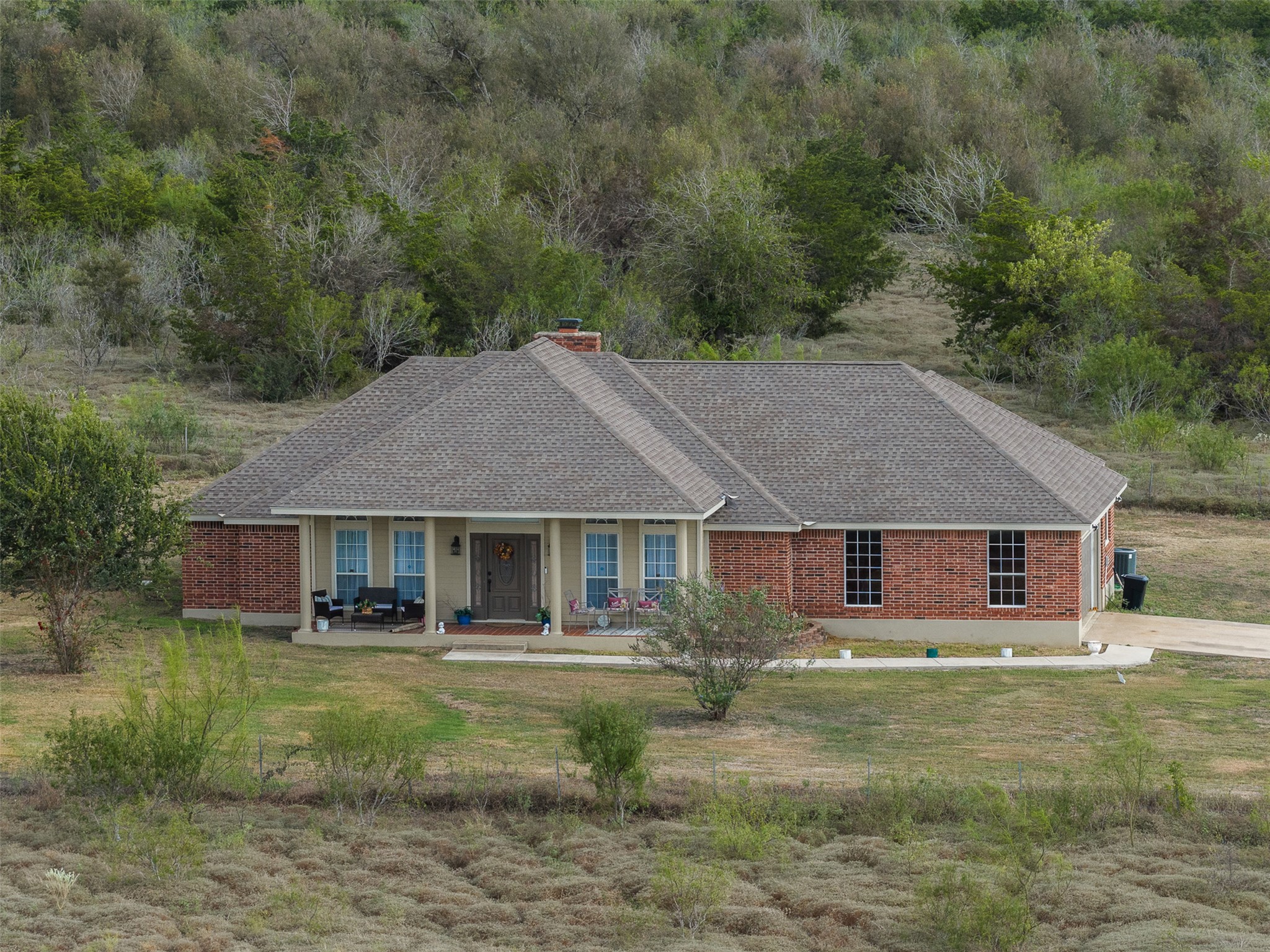 main property photo 12