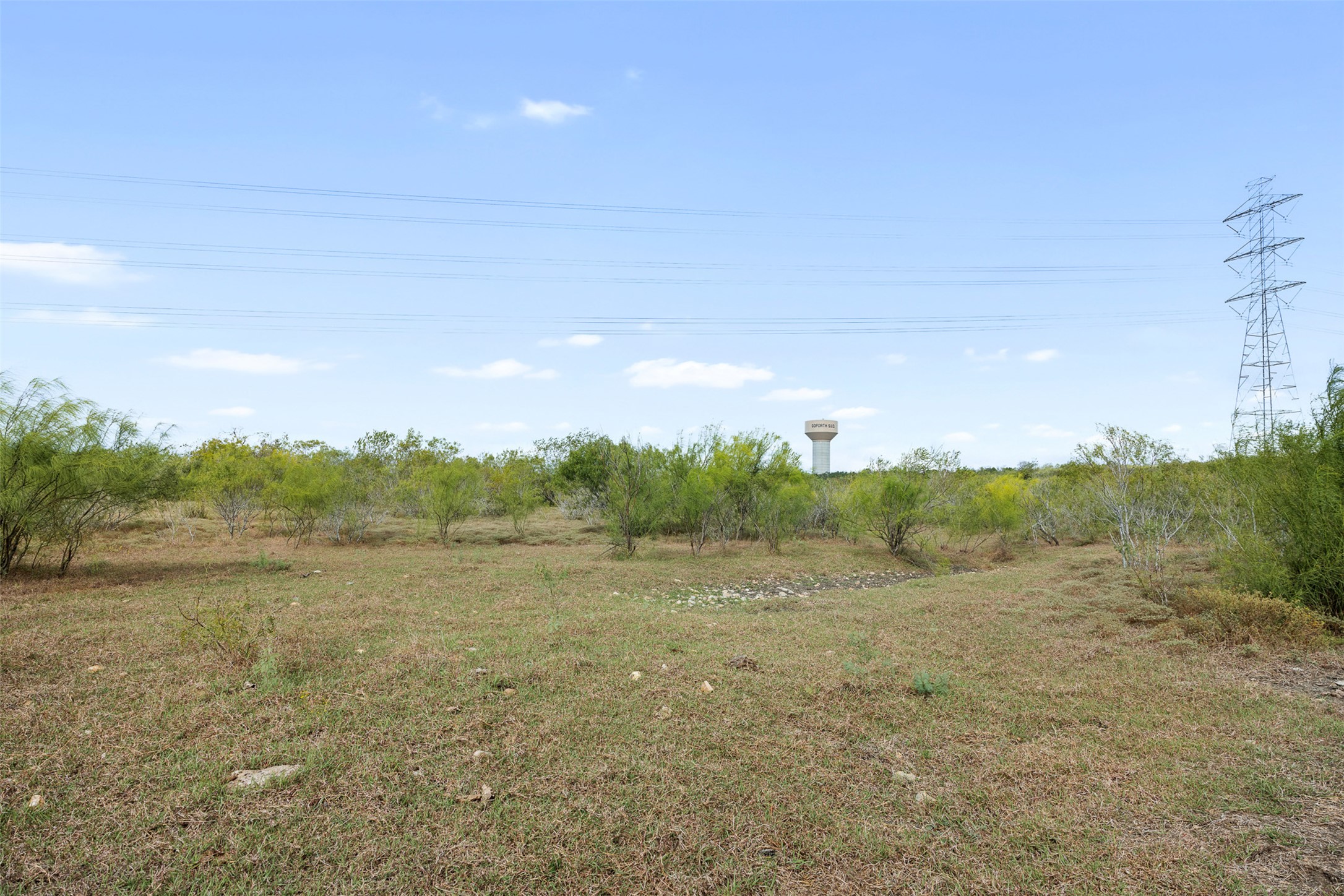 main property photo 6