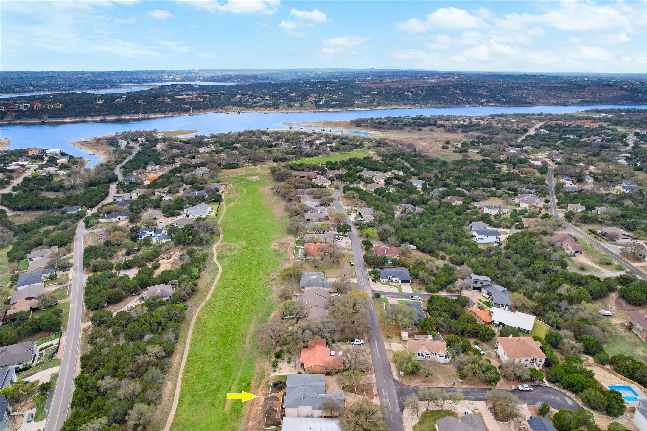 main property photo 39