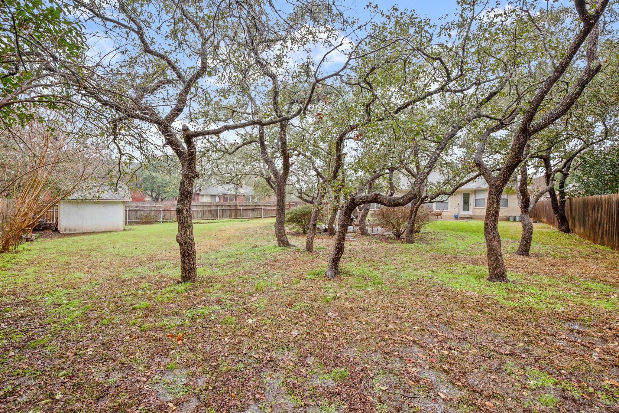 main property photo 17