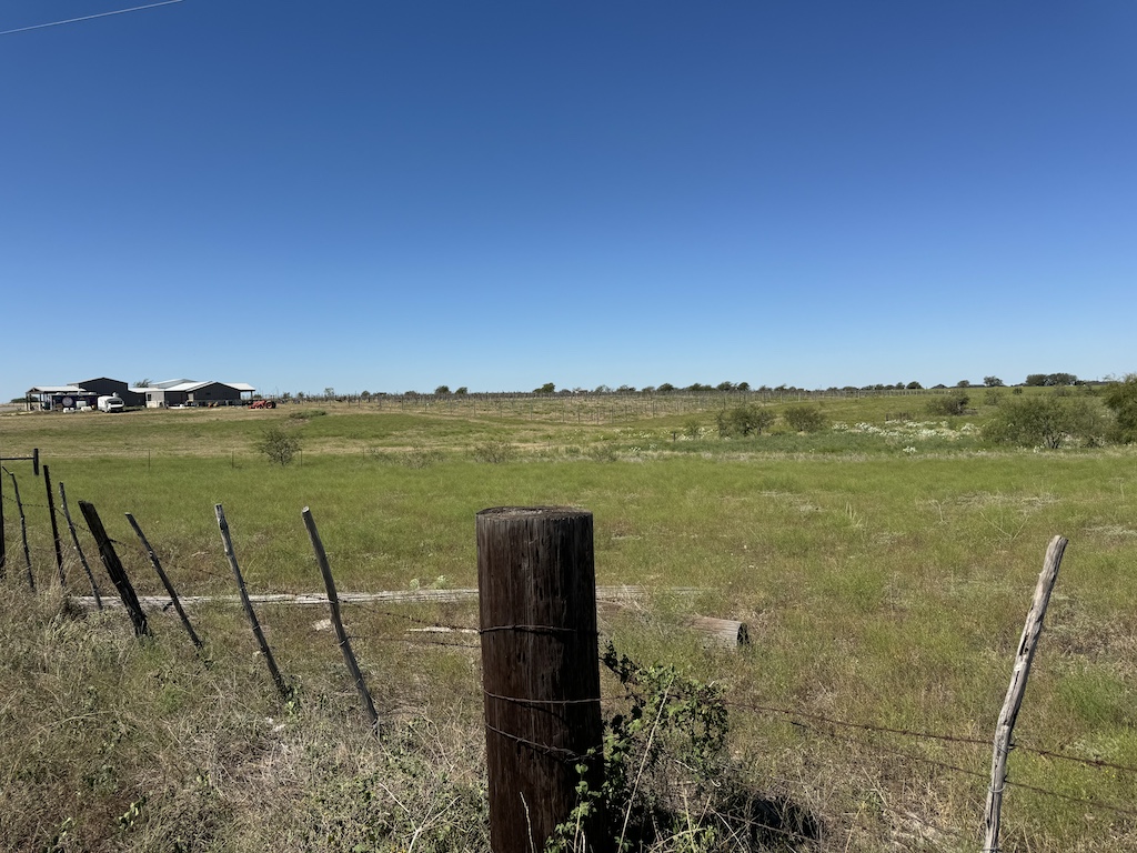 main property photo 18