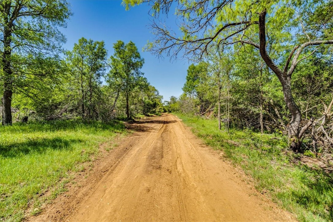 main property photo 10