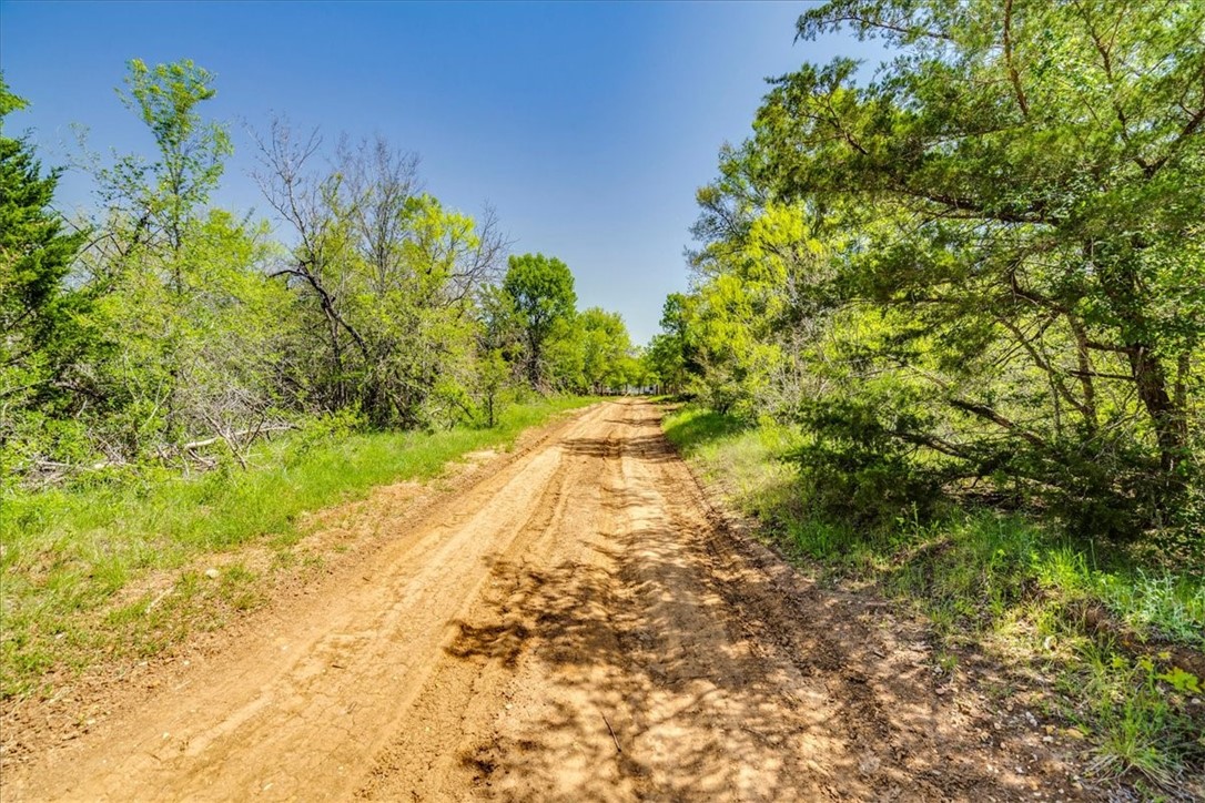 main property photo 11