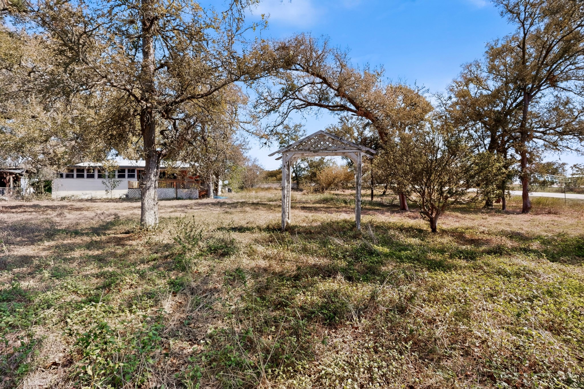 main property photo 10