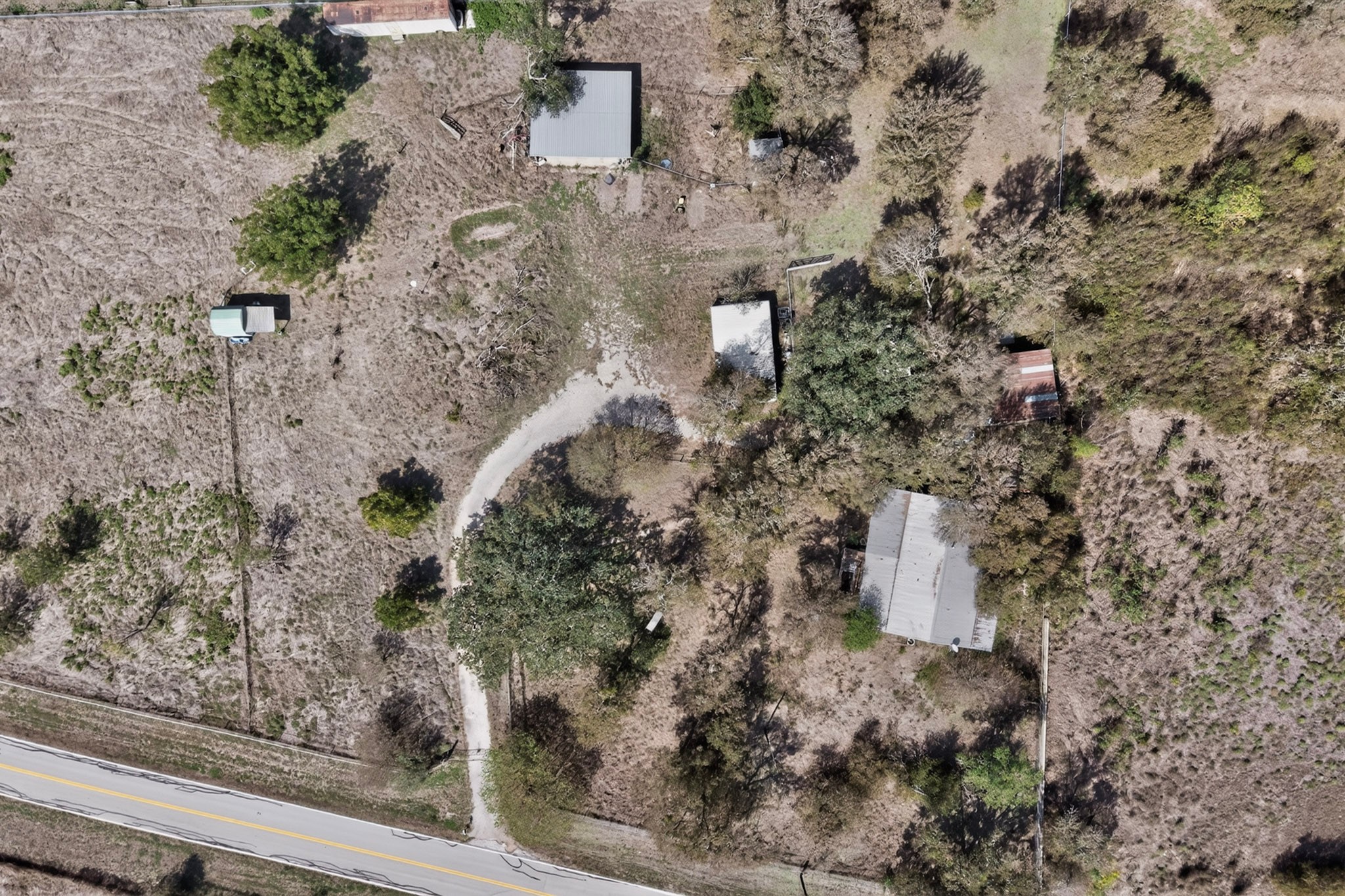 main property photo 25