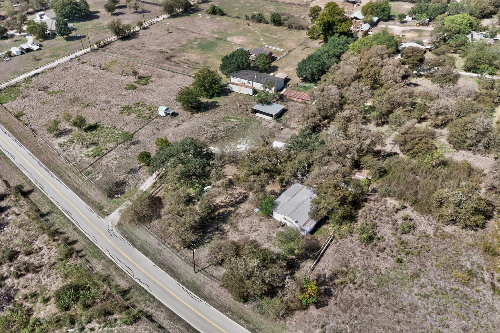 main property photo 27