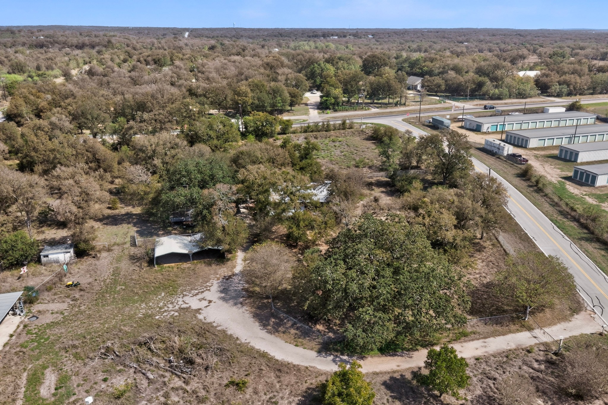 main property photo 30