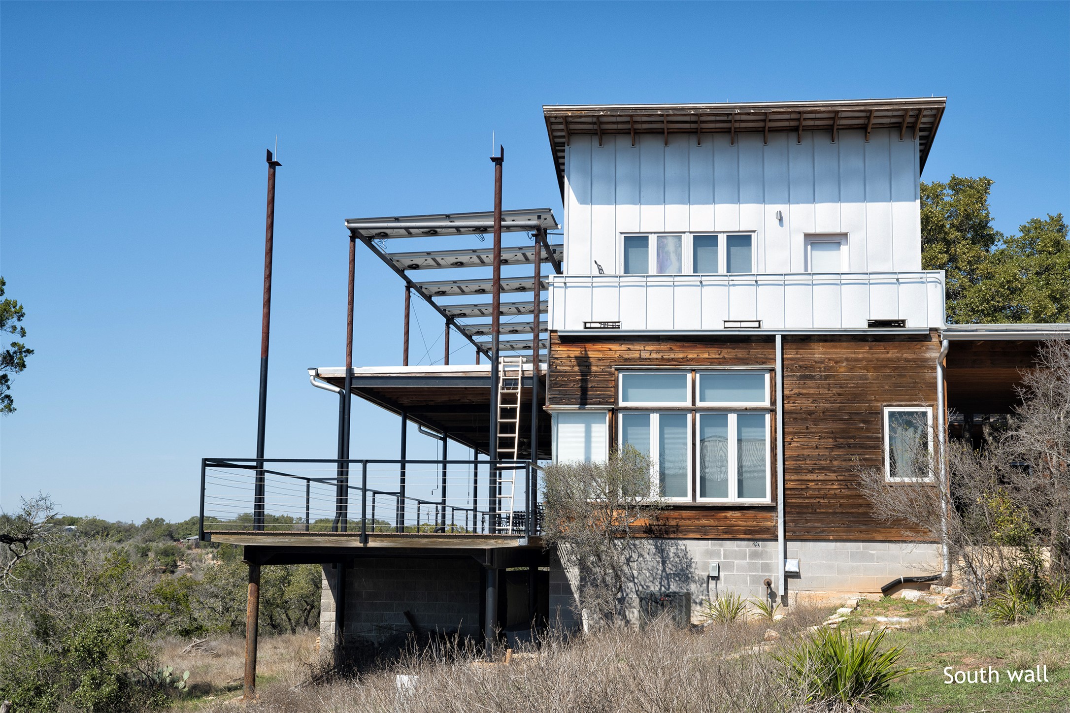 main property photo 33
