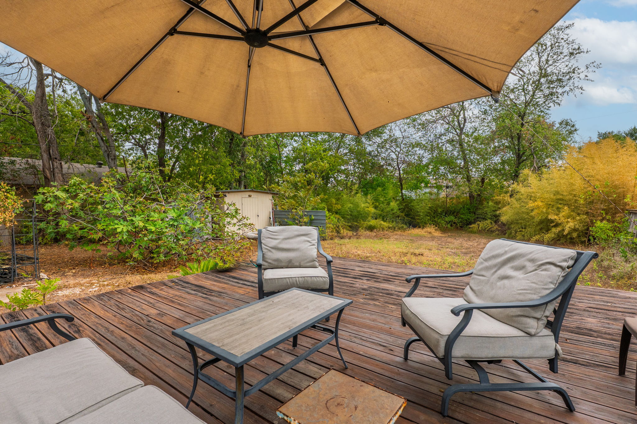 main property photo 27