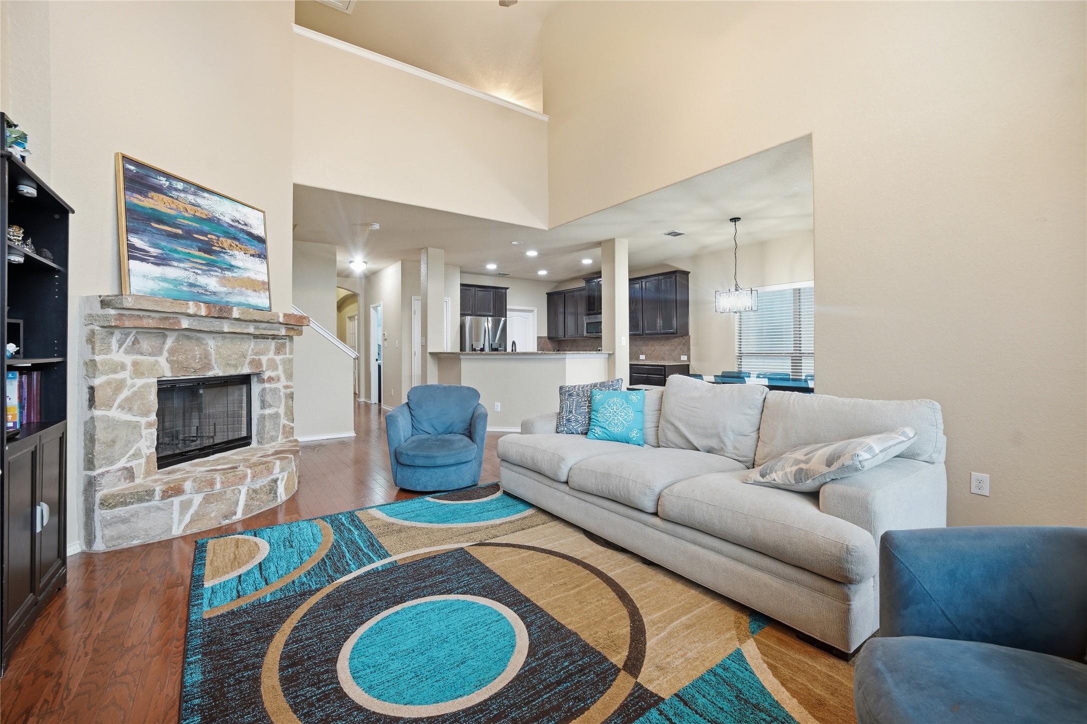 main property photo 11