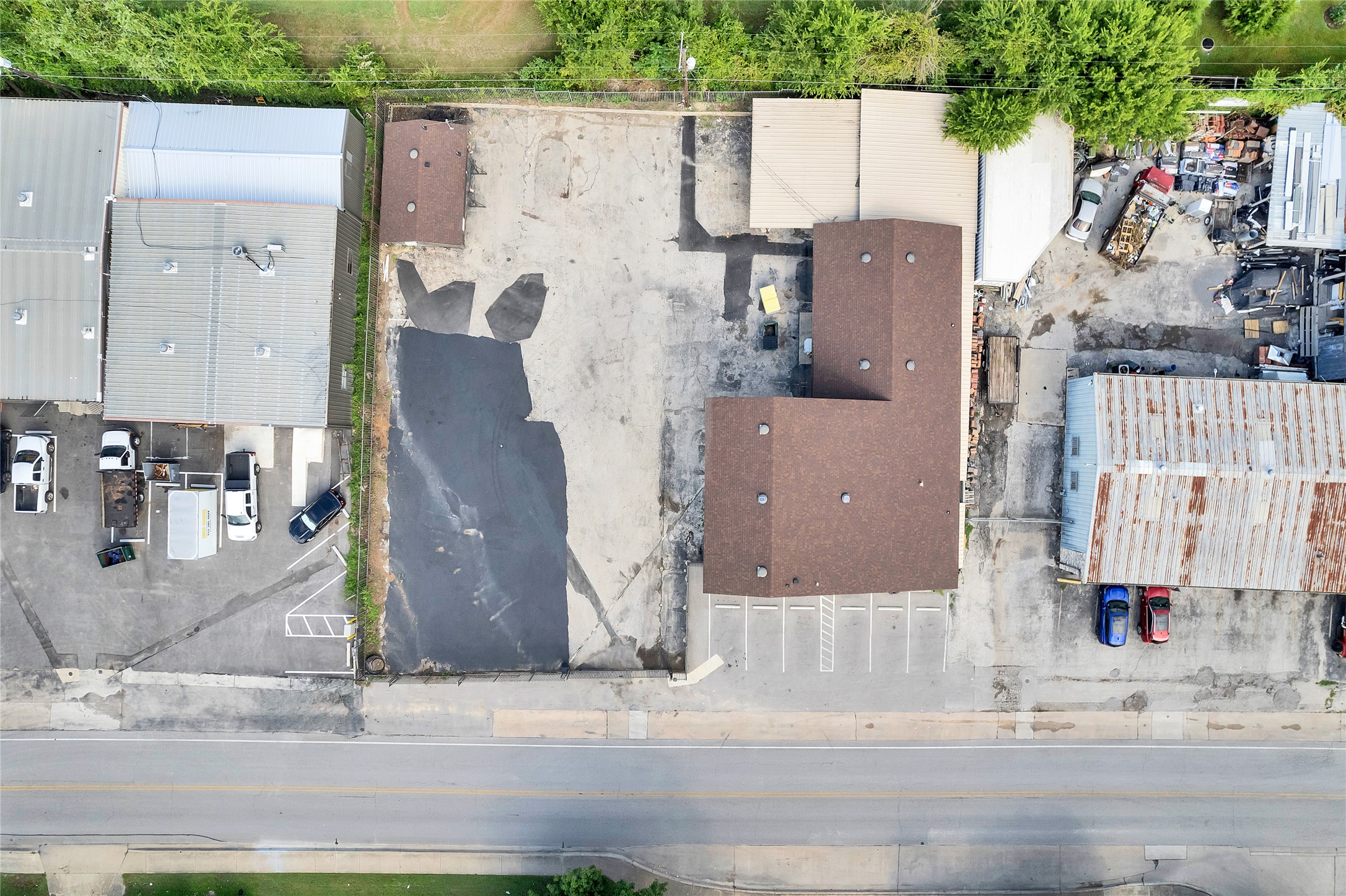 main property photo 5