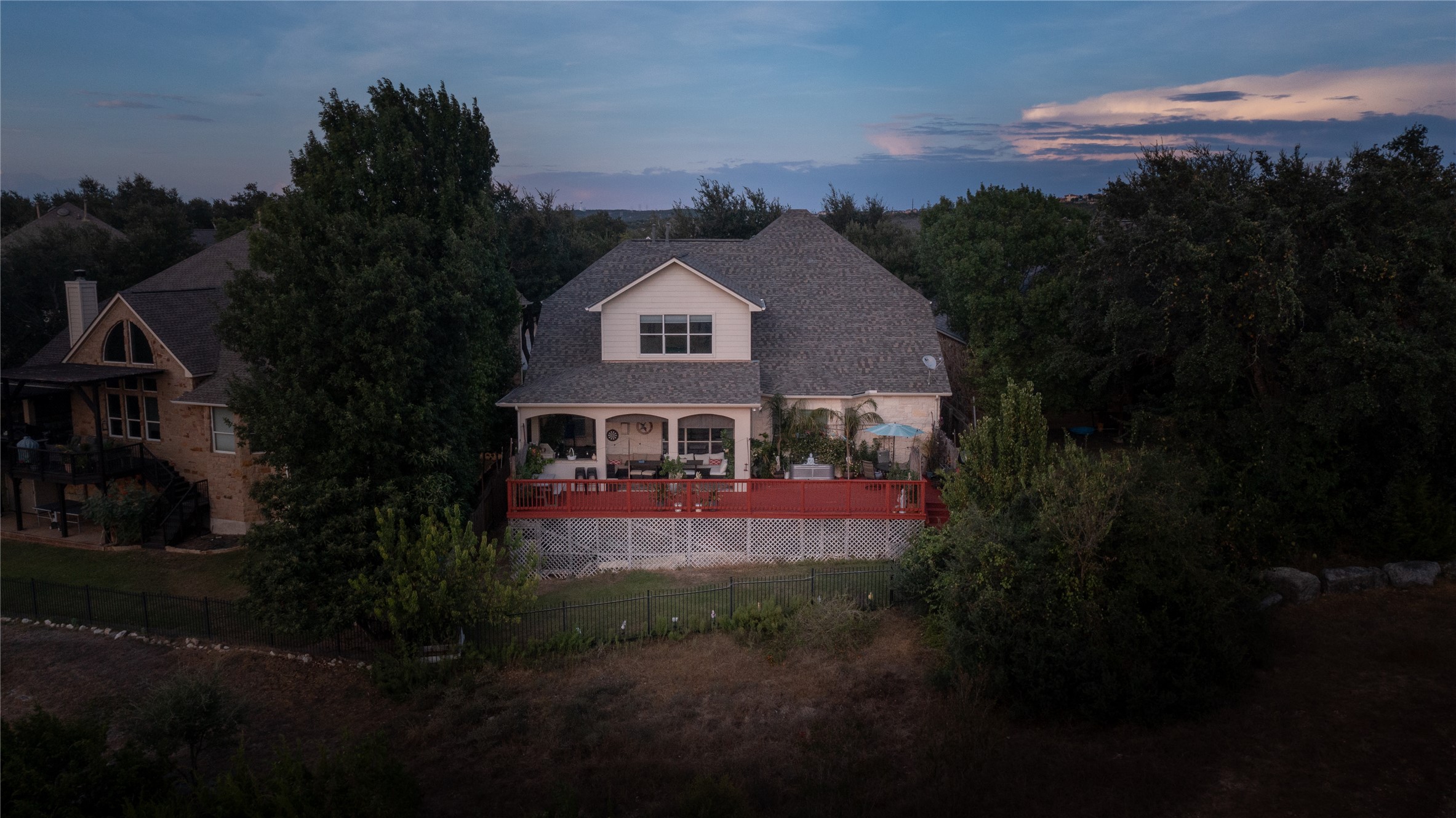 main property photo 34