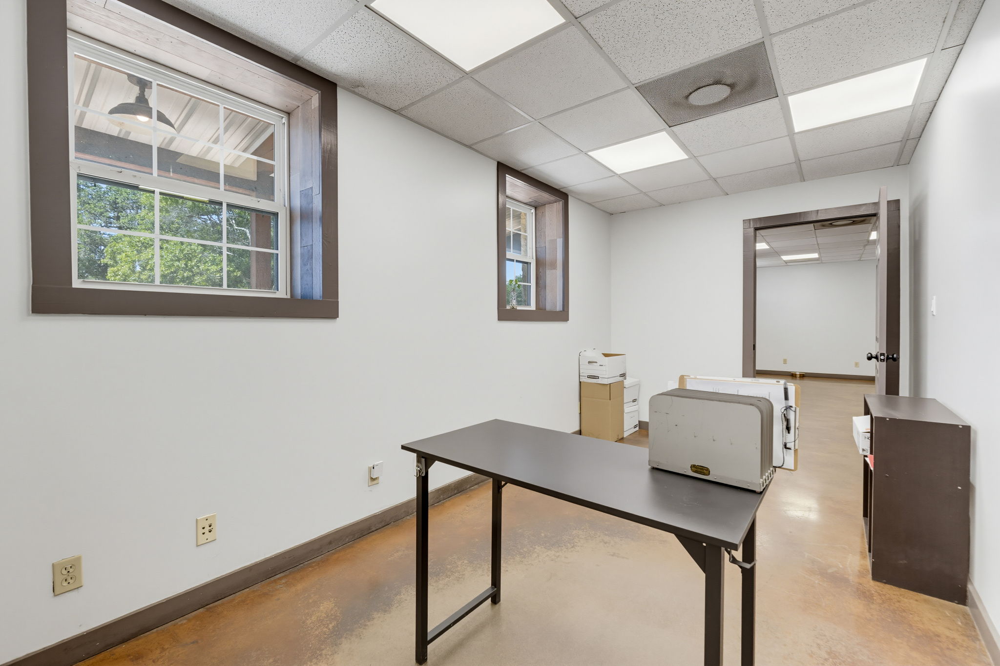 main property photo 14