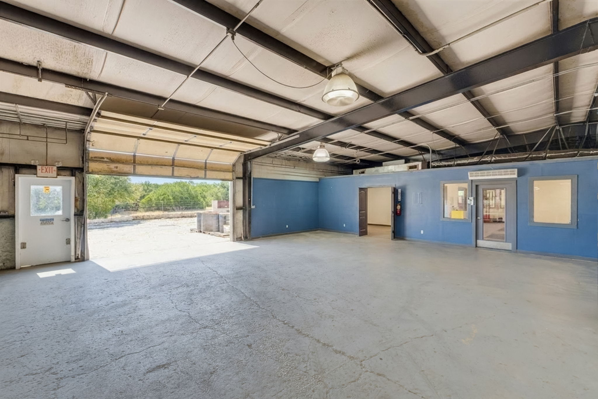 main property photo 26