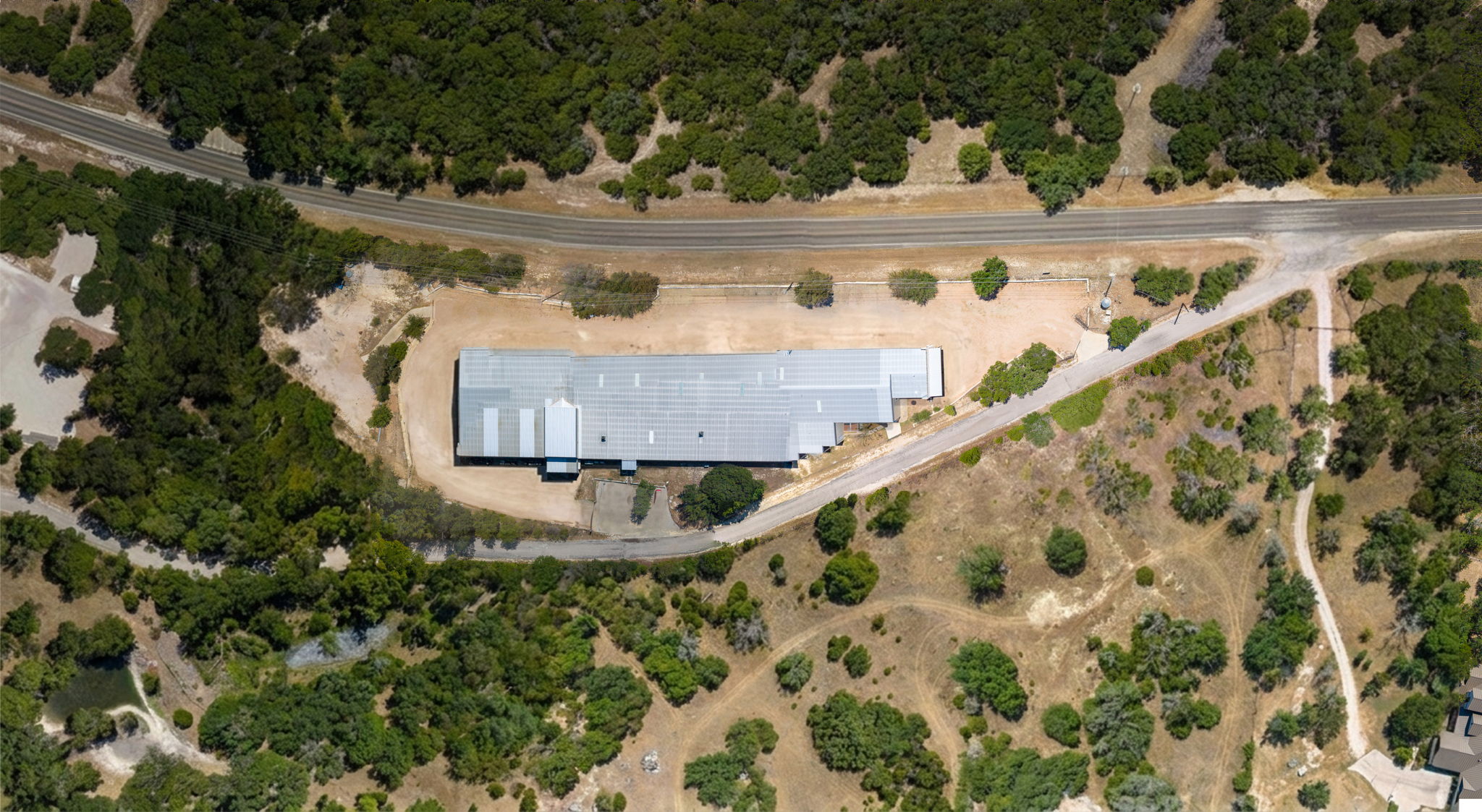 main property photo 38