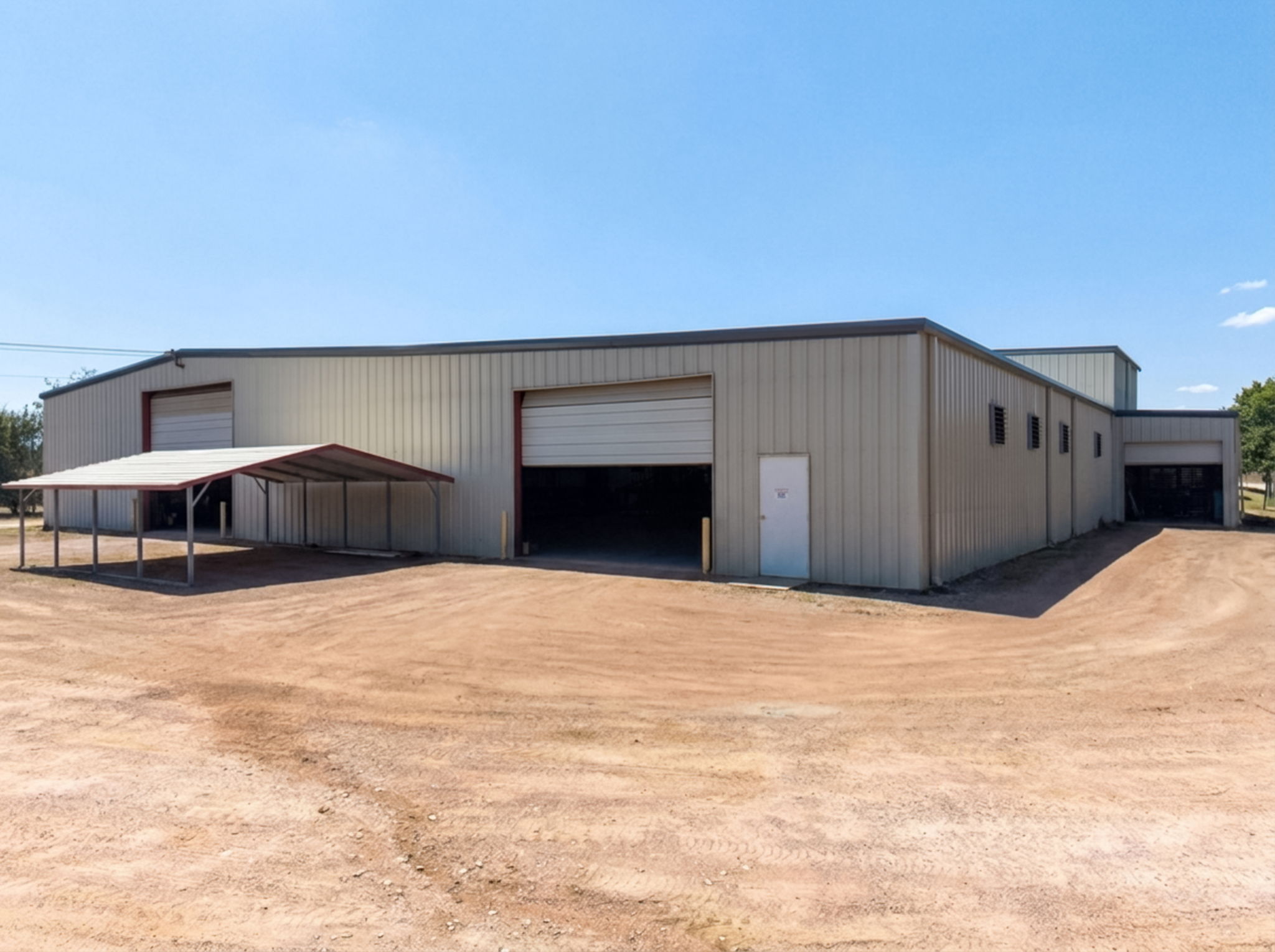 main property photo 4