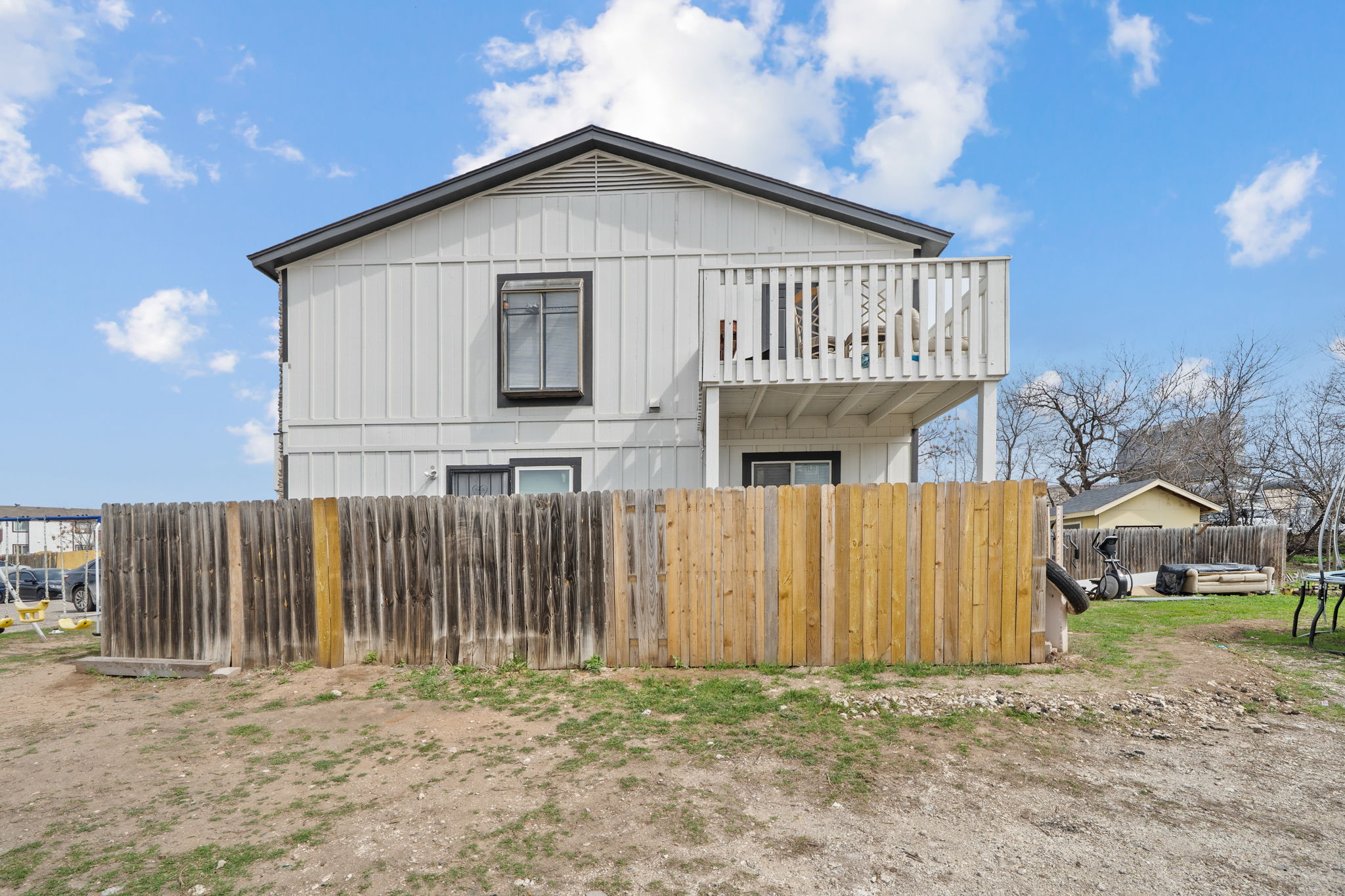 main property photo 10