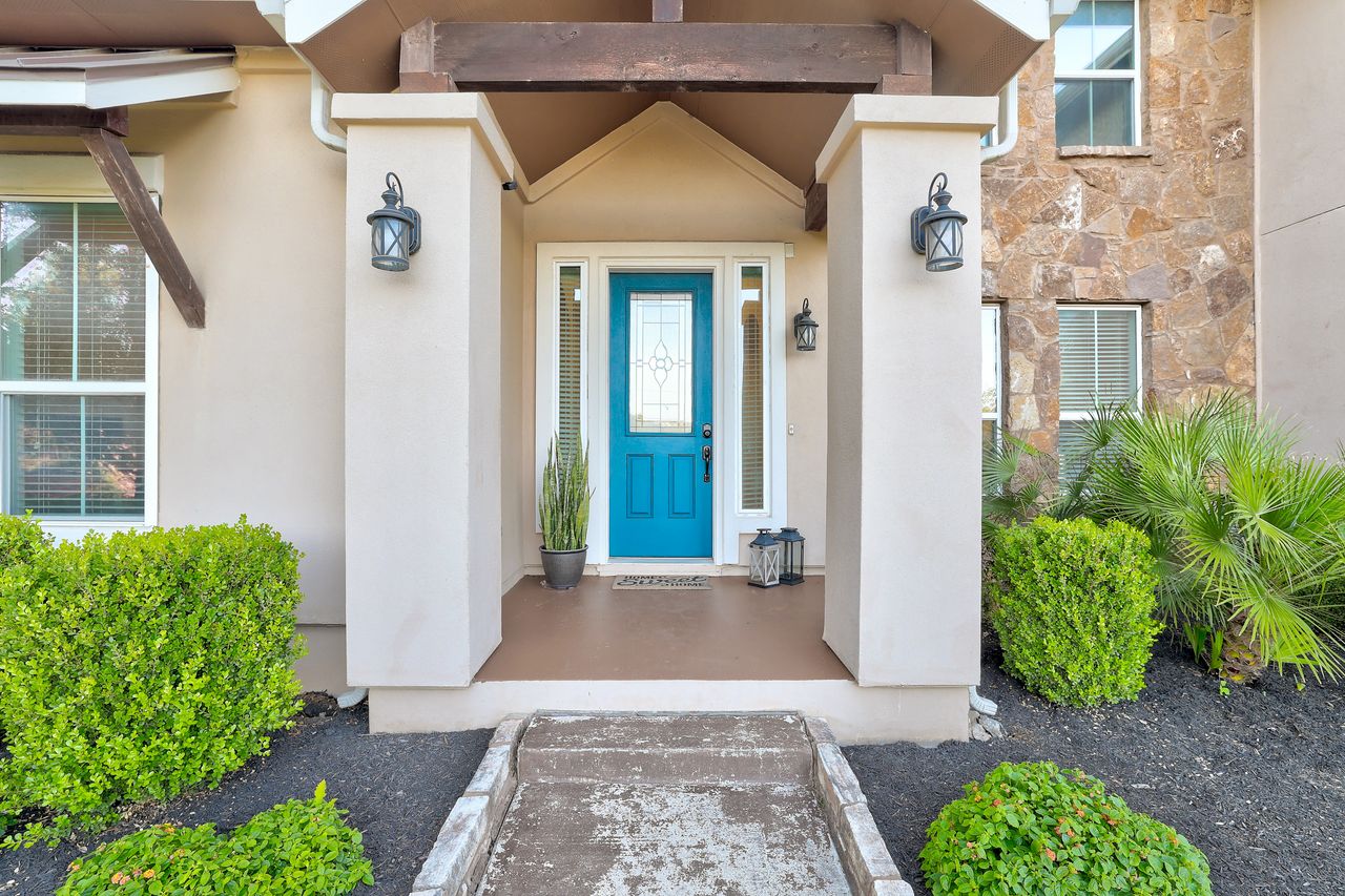 main property photo 5
