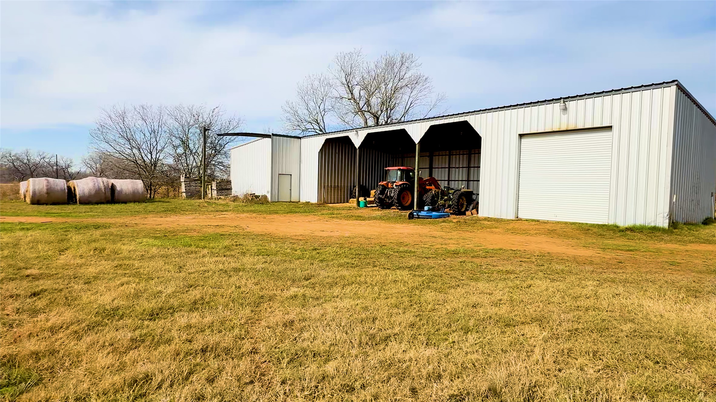 main property photo 36