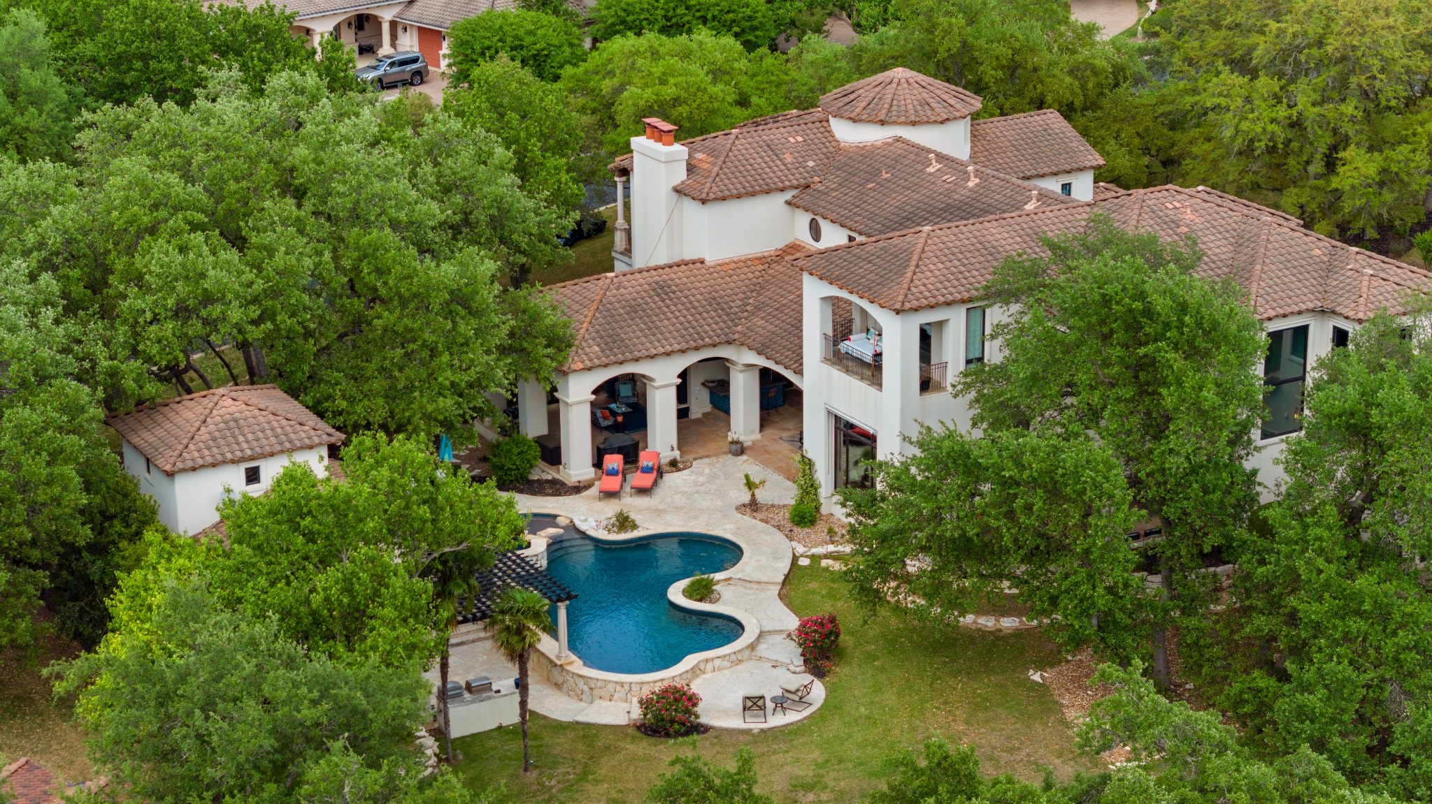 main property photo 15