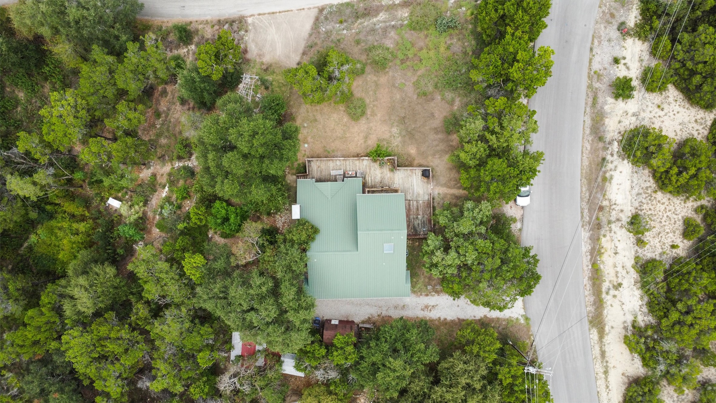 main property photo 36